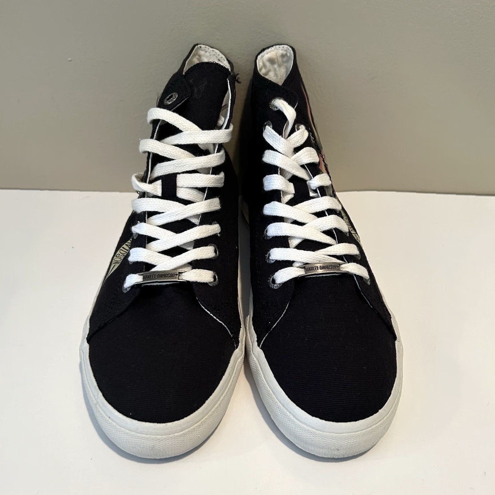 Harley Davidson Harley-Davidson Women’s High Top Shoes Black Sz 10 Canvas Rose & Dagger Print Sneakers Sneakers Mens Womens Boys Girls Size L / US 10 / IT 46 - 4 Thumbnail