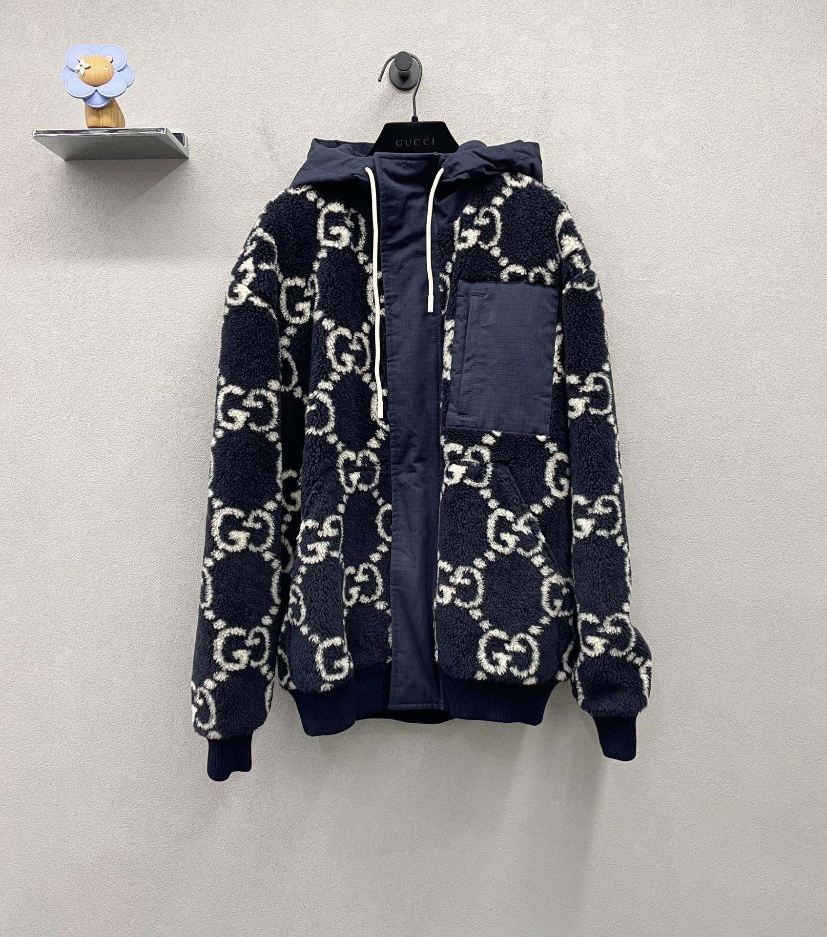 Gucci Gucci Dark blue double G lamb jacket 2501-Nextarrow Size US XS / EU 42 / 0 - 1 Thumbnail
