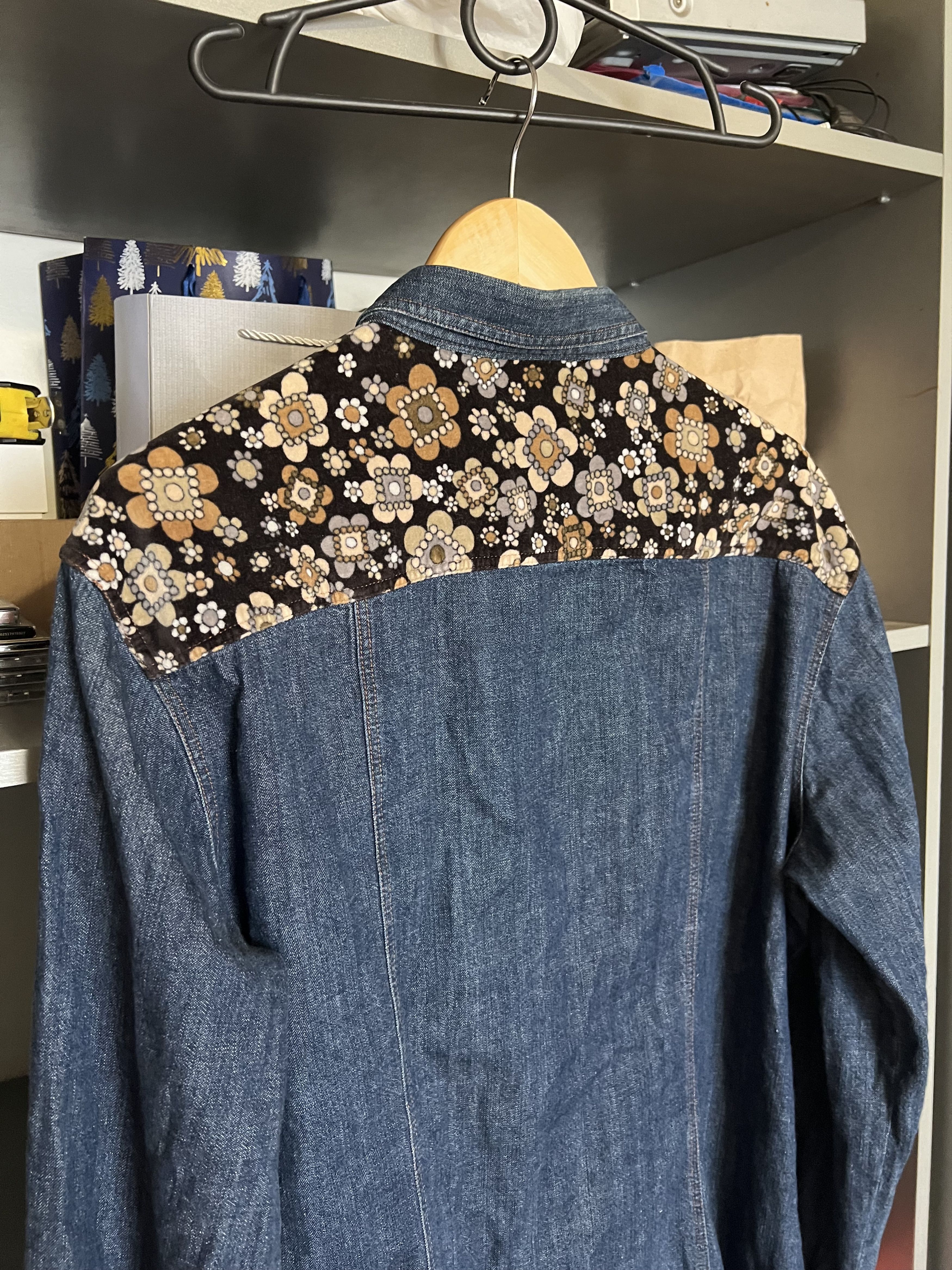 Dolce & Gabbana Vintage Dolce & Gabbana Italian Designer Denim Shirt 90s Size US XL / EU 56 / 4 - 8 Thumbnail