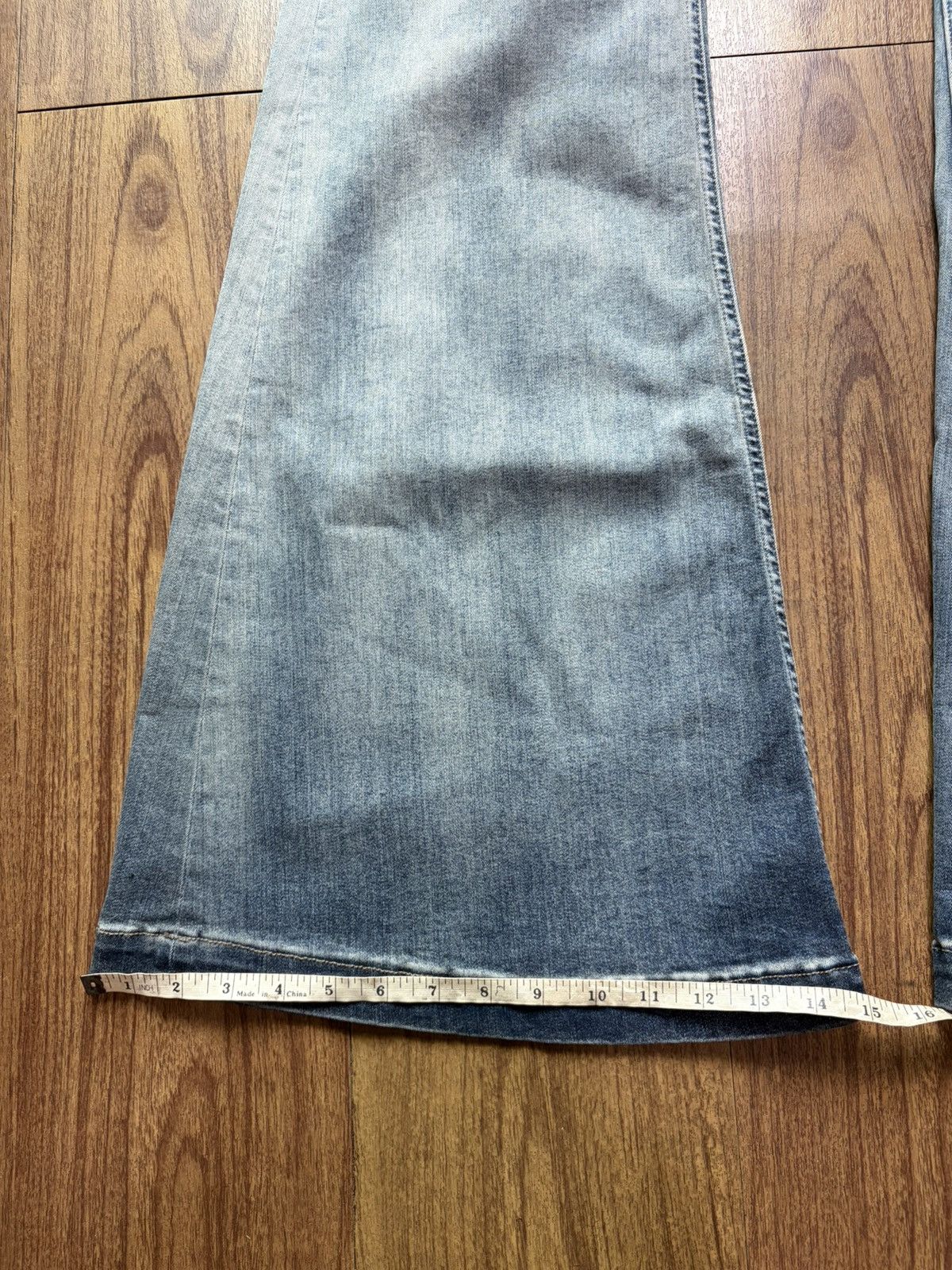 Rick Owens Drkshdw FREE TAX! Rick Owens Bolan Bootcut Sky Jeans Size US 32 / EU 48 - 19 Thumbnail