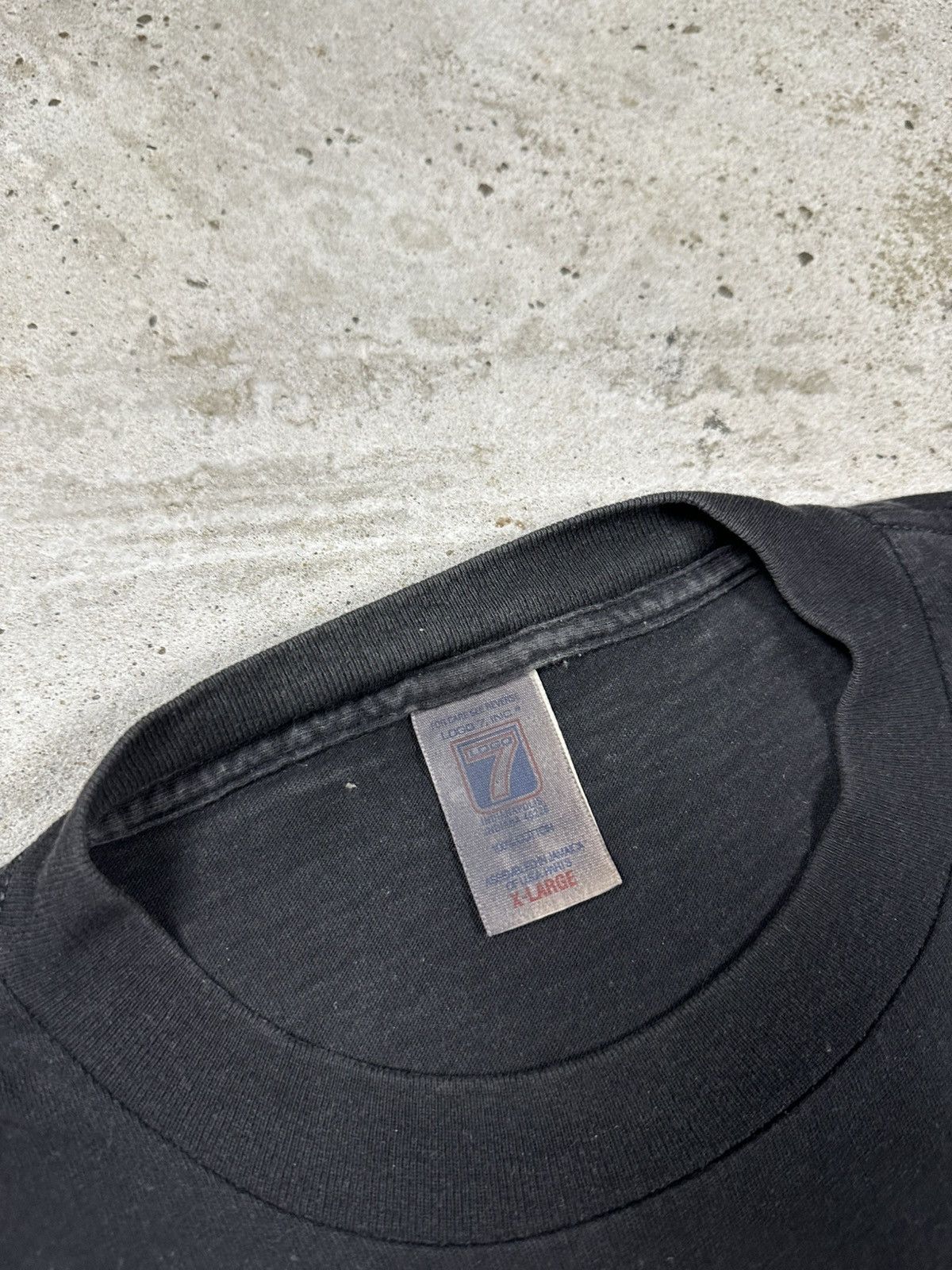 Logo 7 × NFL × Vintage Vintage Y2K Logo 7 Minnesota Viking Three Deep Black Tee Size US XL / EU 56 / 4 - 6 Thumbnail
