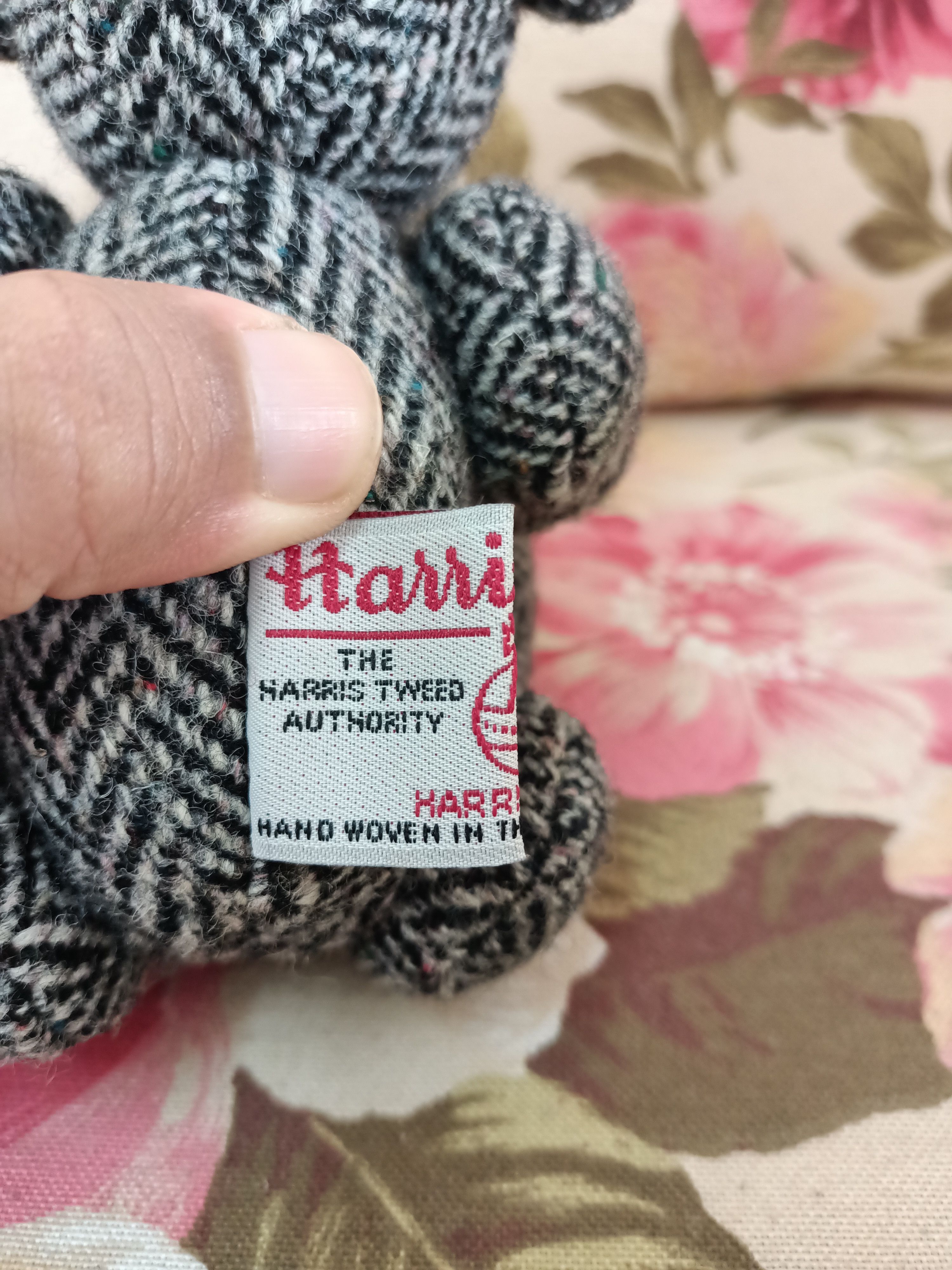 Harris Tweed Harris Tweed wool toy hand woven in the outer hebrides Size ONE SIZE - 6 Thumbnail