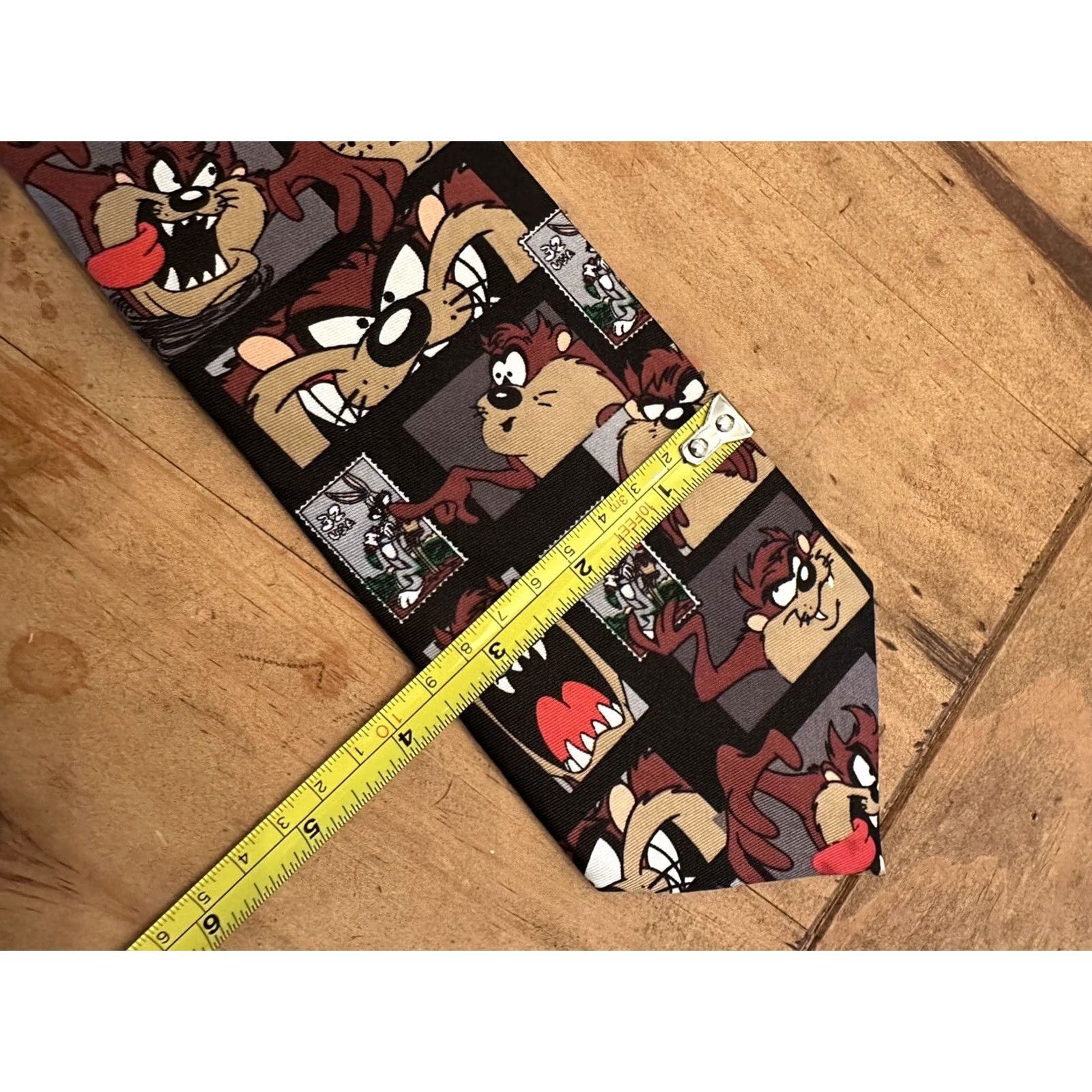 Vintage VINTAGE Looney Tunes Stamp Collection Taz Tasmanian Devil Mens Neck Tie Size ONE SIZE - 5 Thumbnail