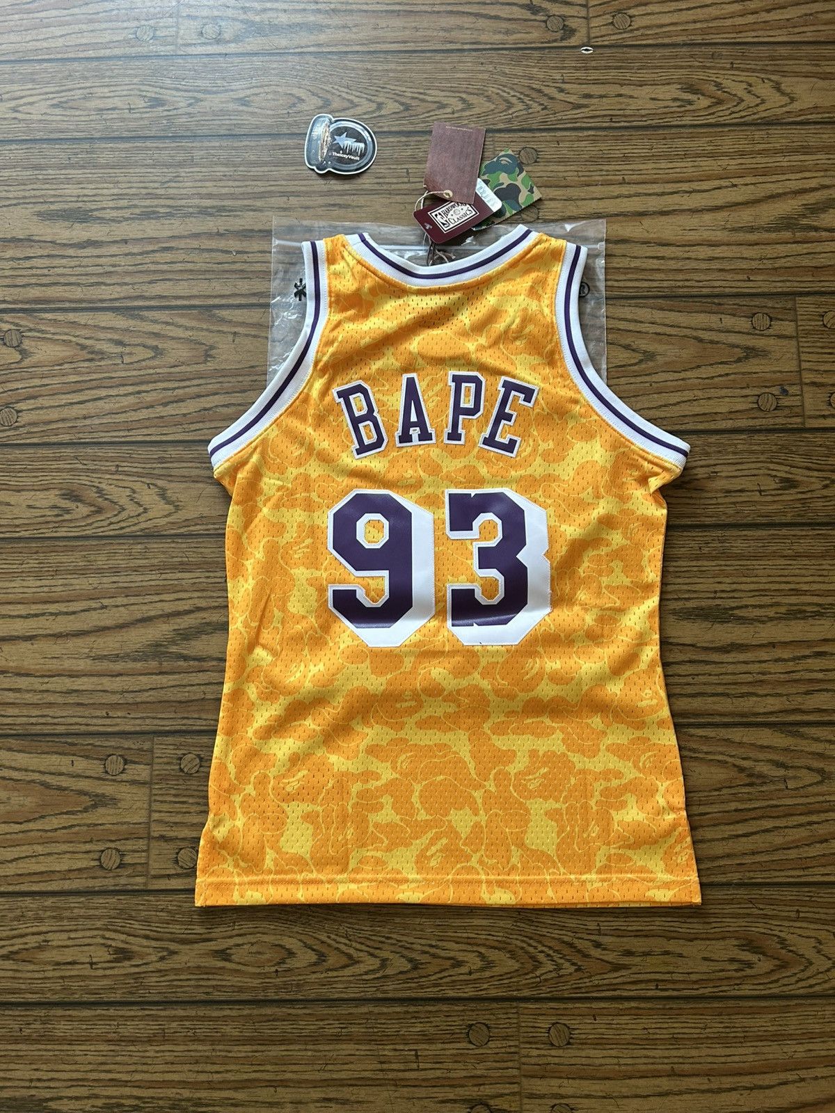 Bape × Mitchell & Ness Bape x Mitchell & Ness Lakers Jersey Size US S / EU 44-46 / 1 - 5 Thumbnail