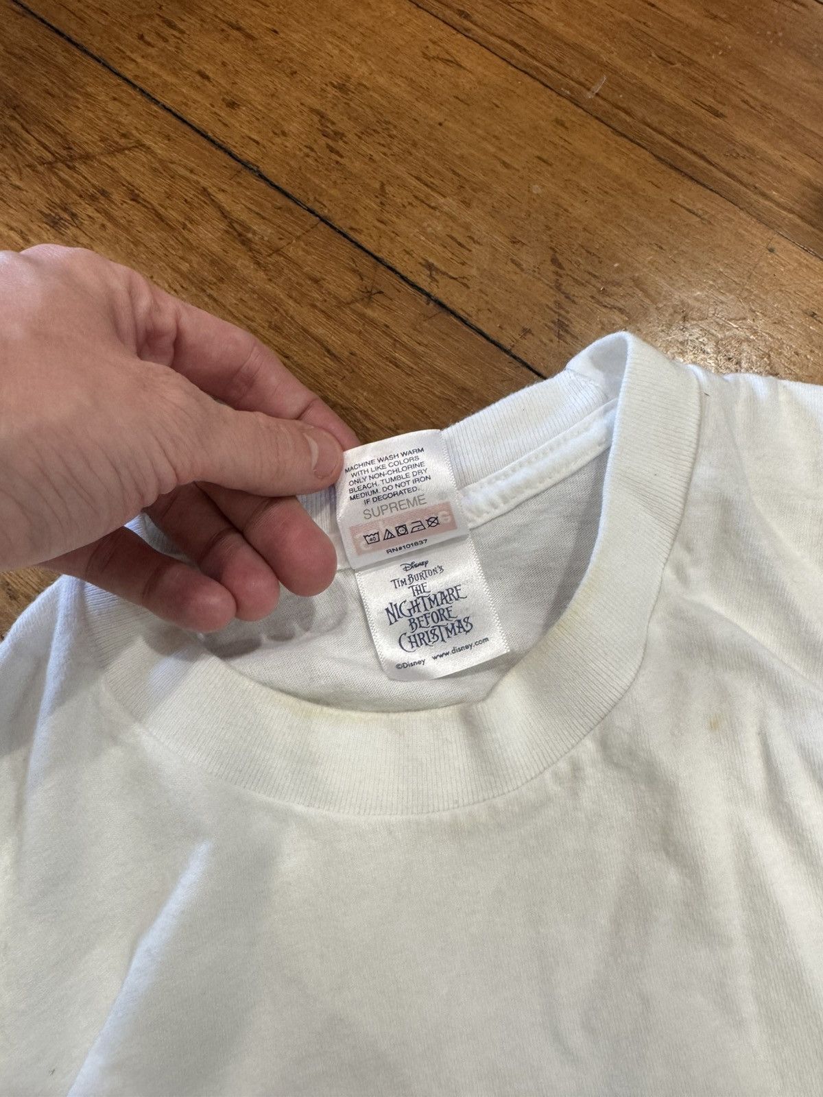 Supreme Supreme "Nightmare Before Xmas" Tee Size US XL / EU 56 / 4 - 5 Thumbnail