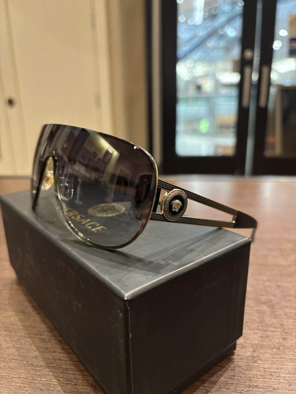 Versace Versace Gold Motif Sunglasses Size ONE SIZE - 3 Thumbnail