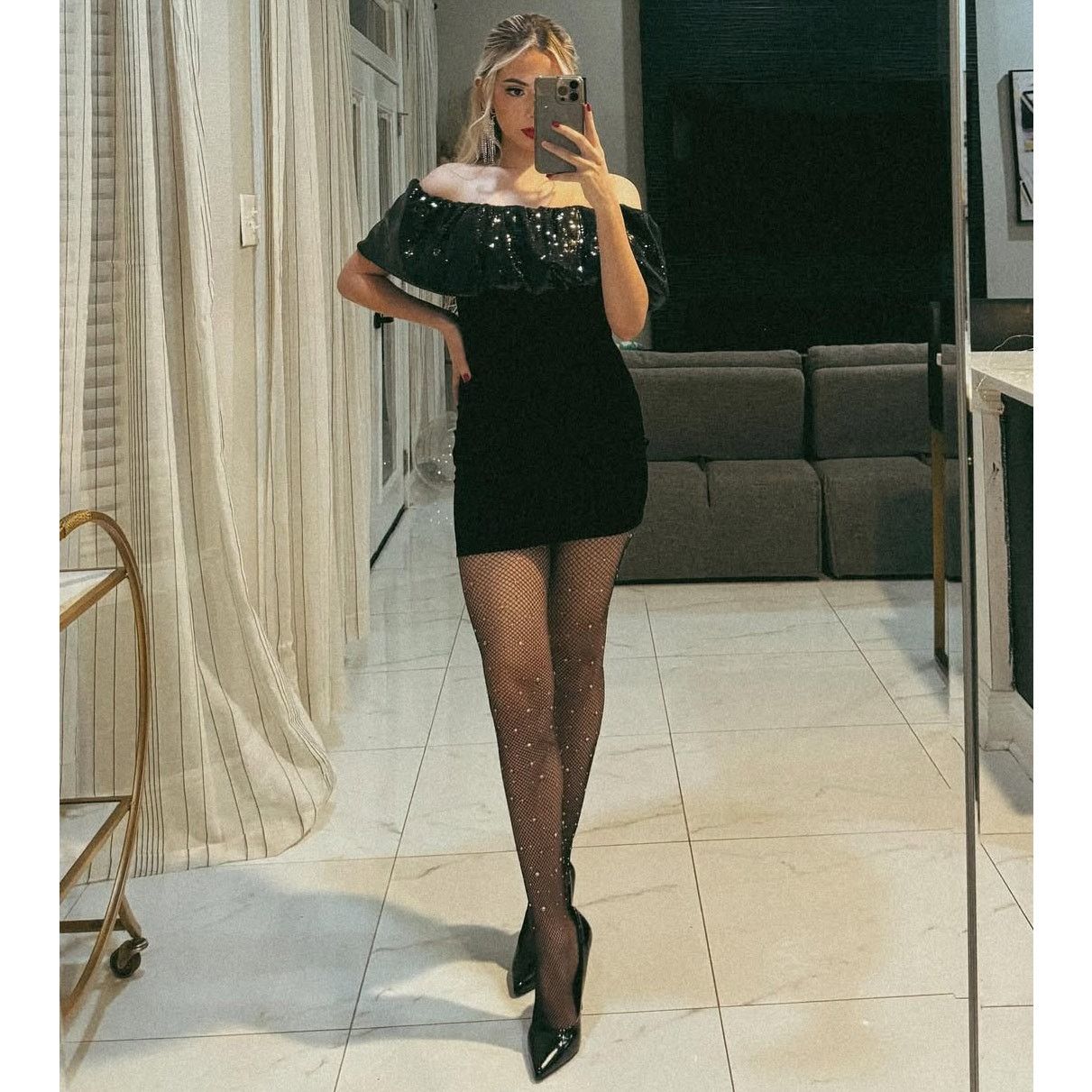 Zara ZARA Off-Shoulder Sequin Bubble Velvet Mini Dress NWT (L) Size L / US 10 / IT 46 - 10 Thumbnail