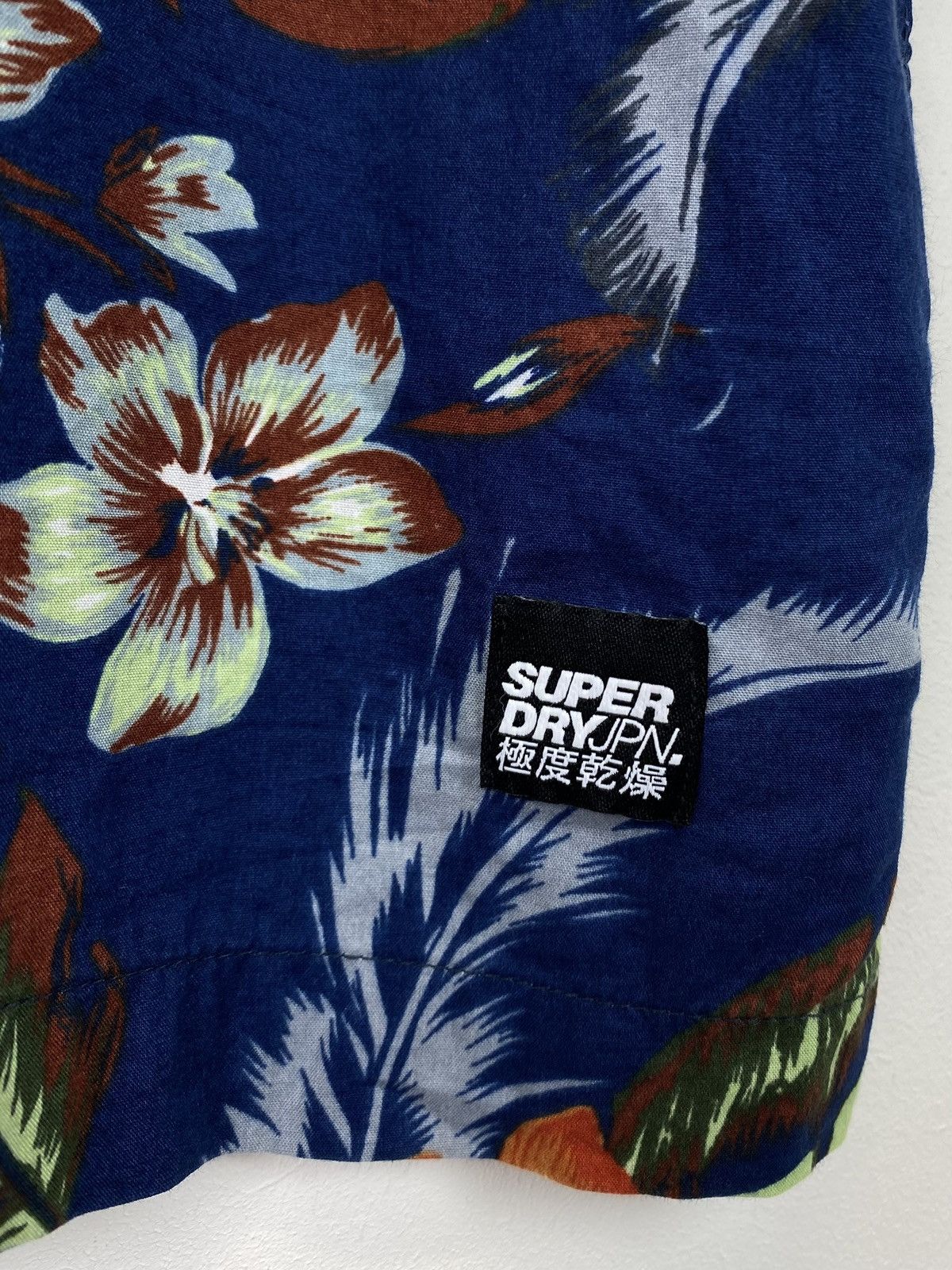 Superdry Superdry Japan Crazy Floral Shirt Hawaiian Mens Size XL Size US XL / EU 56 / 4 - 4 Thumbnail