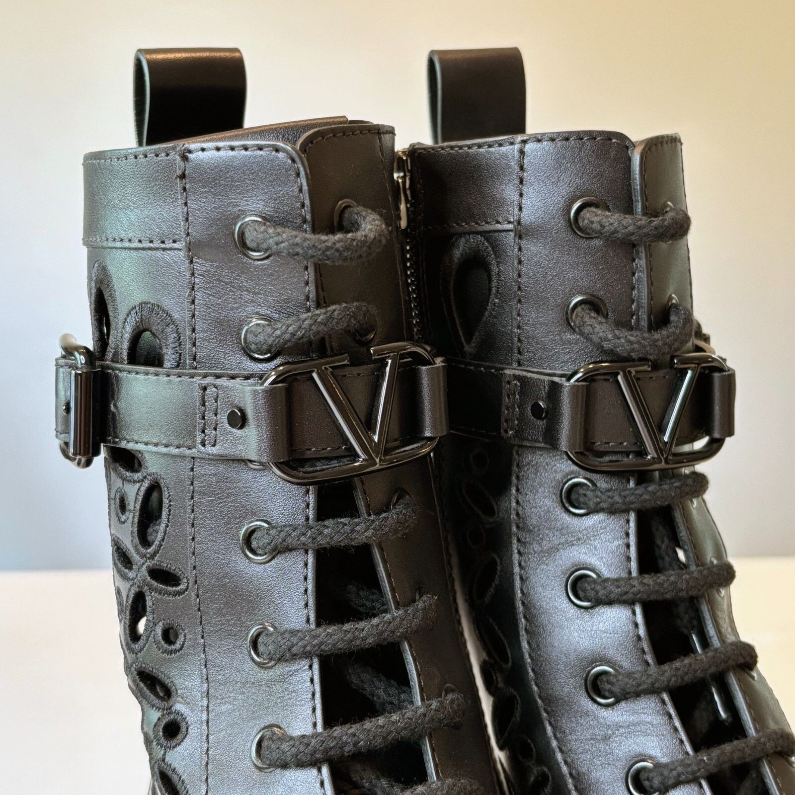 Valentino Valentino Atelier San Gallo Combat Boots EU Size 35 US 5 Size US 5 / IT 35 - 7 Thumbnail
