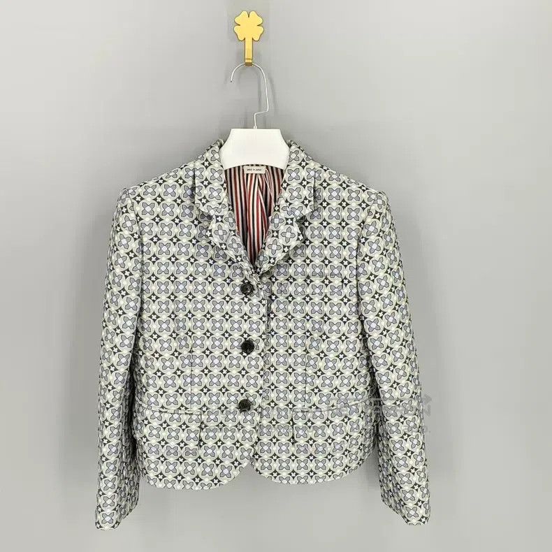 Thom Browne Thom Browne Floral Print Suit Jacket Size XS / US 0-2 / IT 36-38 - 1 Thumbnail