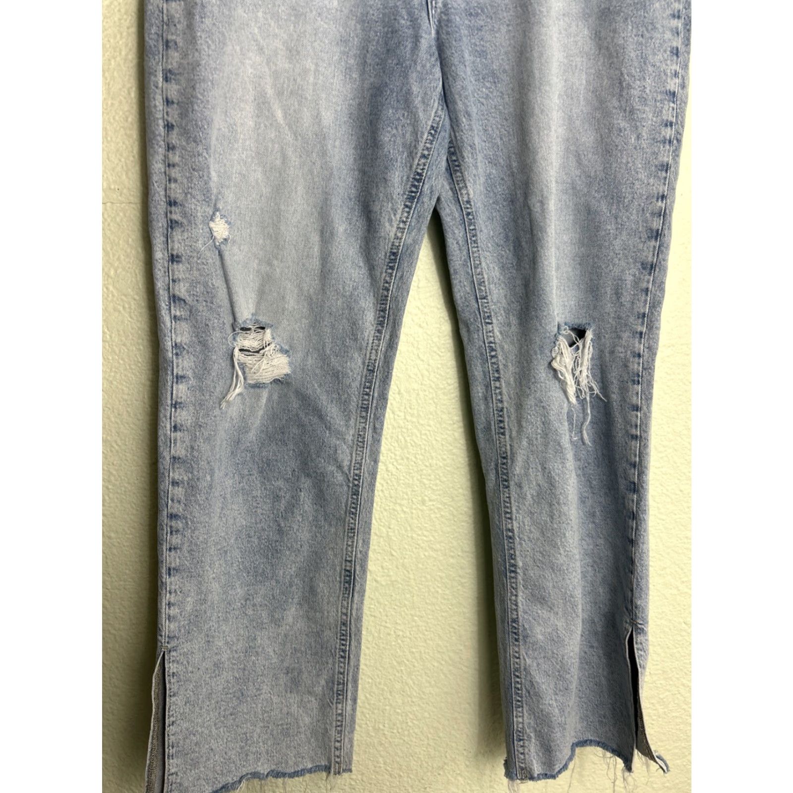 Gap VINTAGE Gap Jeans Womens 90s Distressed Light Wash 14 Straight 34x28 Womens Size 36" / US 14 / IT 50 - 2 Thumbnail
