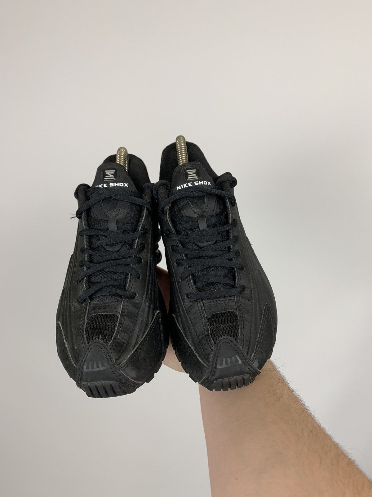 Nike × Vintage Nike Shox R4 GS Triple Black Y2K Sneakers Size US 6.5 / IT 36.5 - 4 Thumbnail
