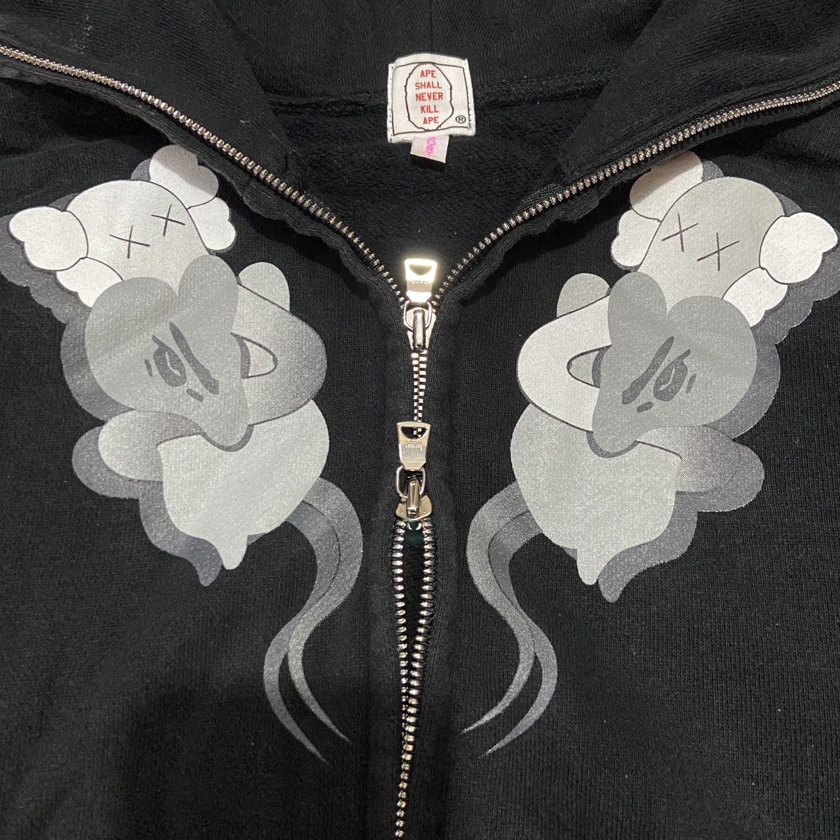 Bape × Kaws A Bathing Ape x Kaws zip up Hoodie Size S / US 4 / IT 40 - 4 Thumbnail