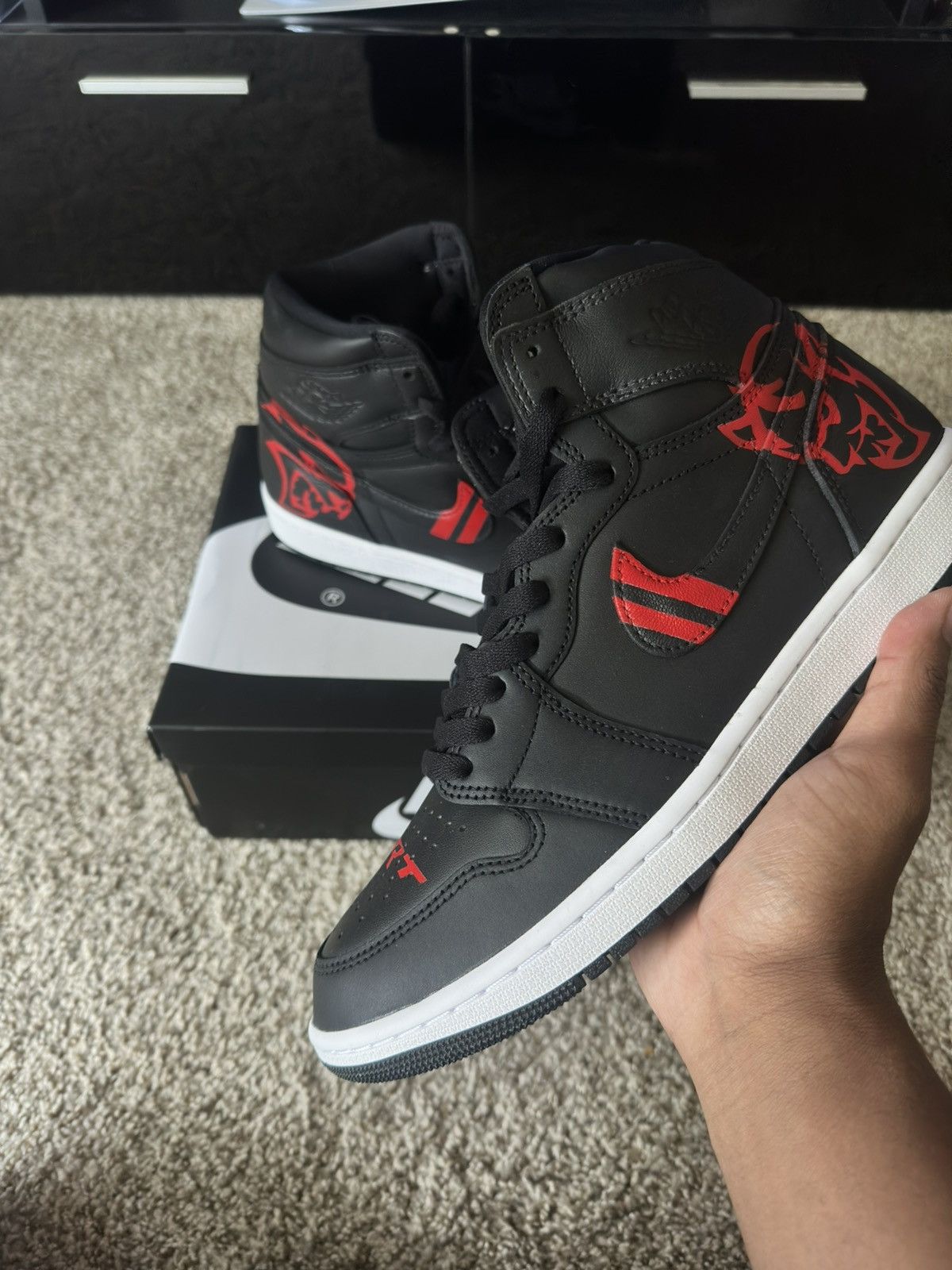 Jordan Brand Custom SRT Jordan 1 high size 10 Size US 10 / EU 43 - 3 Thumbnail