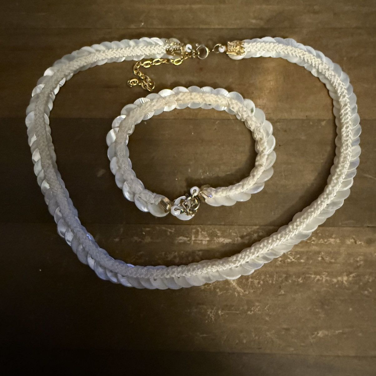 Vintage Vintage Mother of Pearl collar necklace and bracelet set Size ONE SIZE - 4 Thumbnail