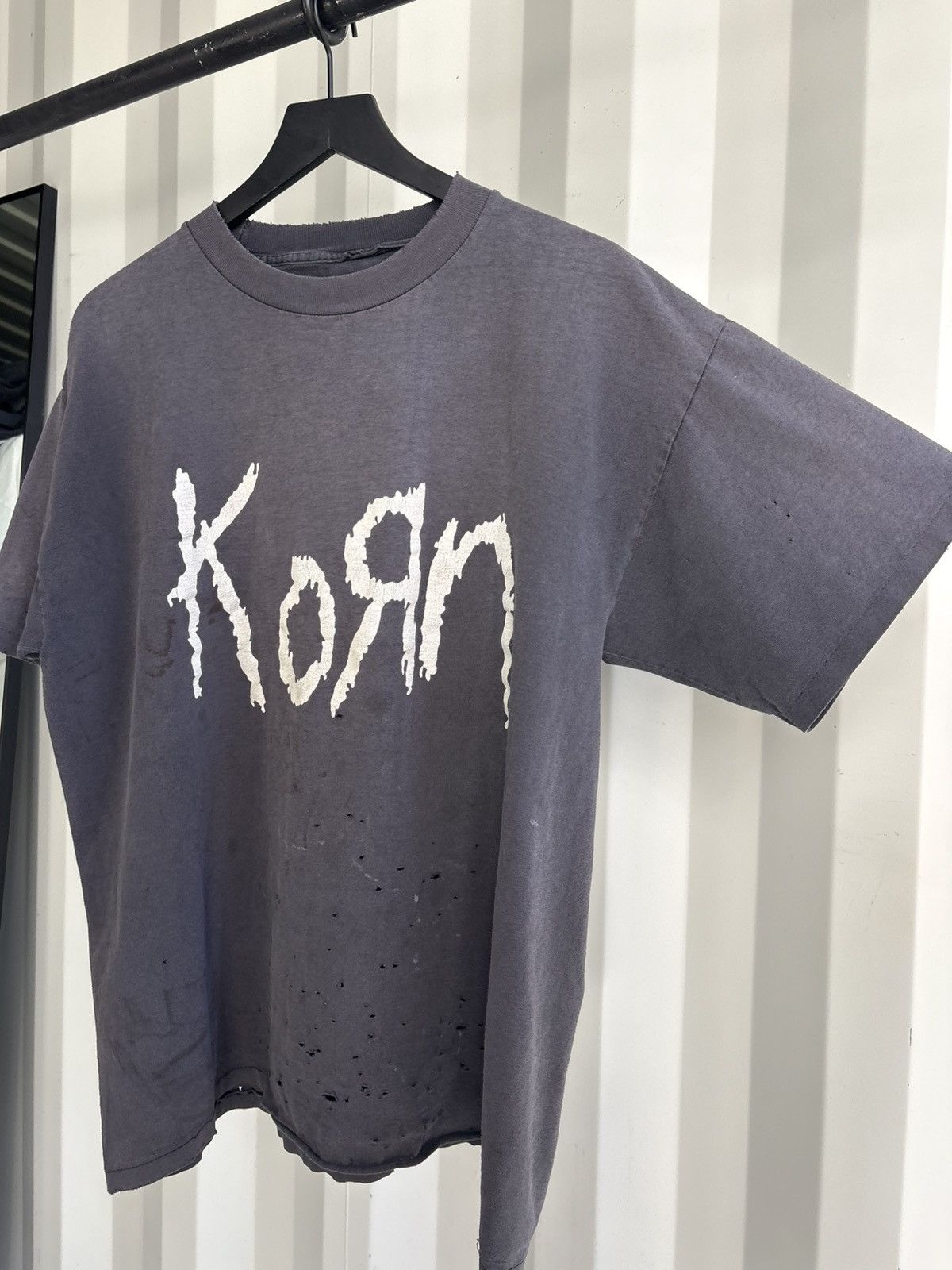 Band Tees Thrashed Korn Faded Distressed Shirt GRUNGE Band Size US XL / EU 56 / 4 - 1 Thumbnail