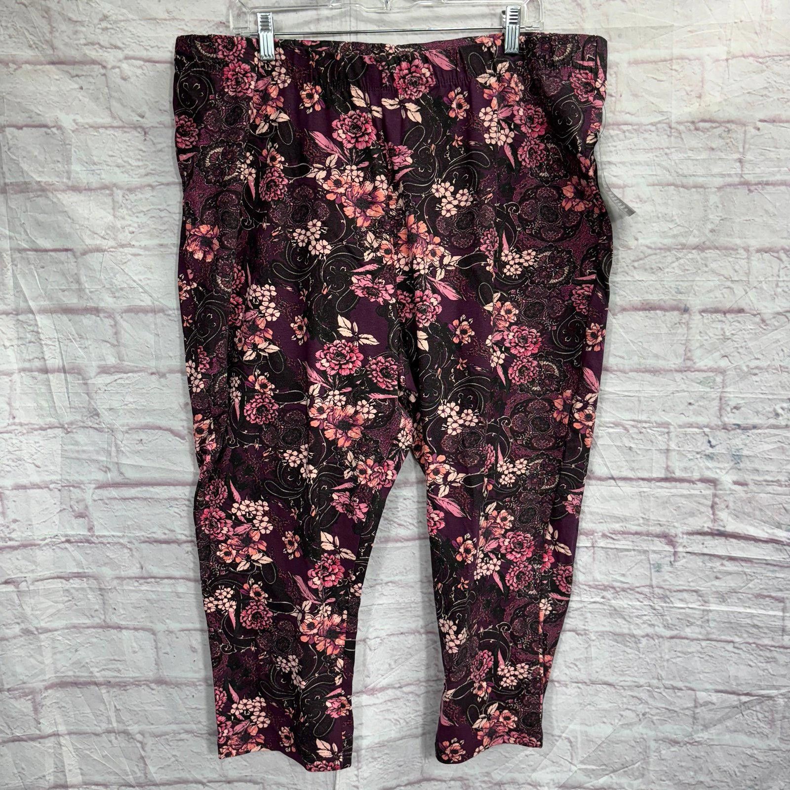 Designer Roamans 26/28 NWT Capri Pullon Pants Size 42" / US 20 - 1 Thumbnail