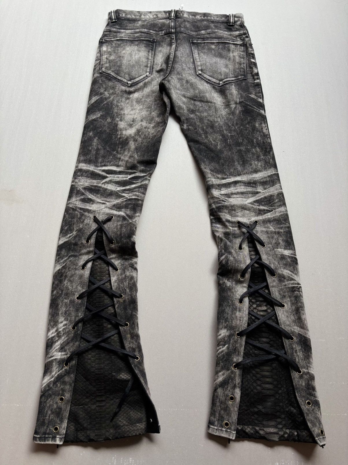 semanticdesign Lace up flare jeans LHSIZE29 Size US 29 - 2 Thumbnail