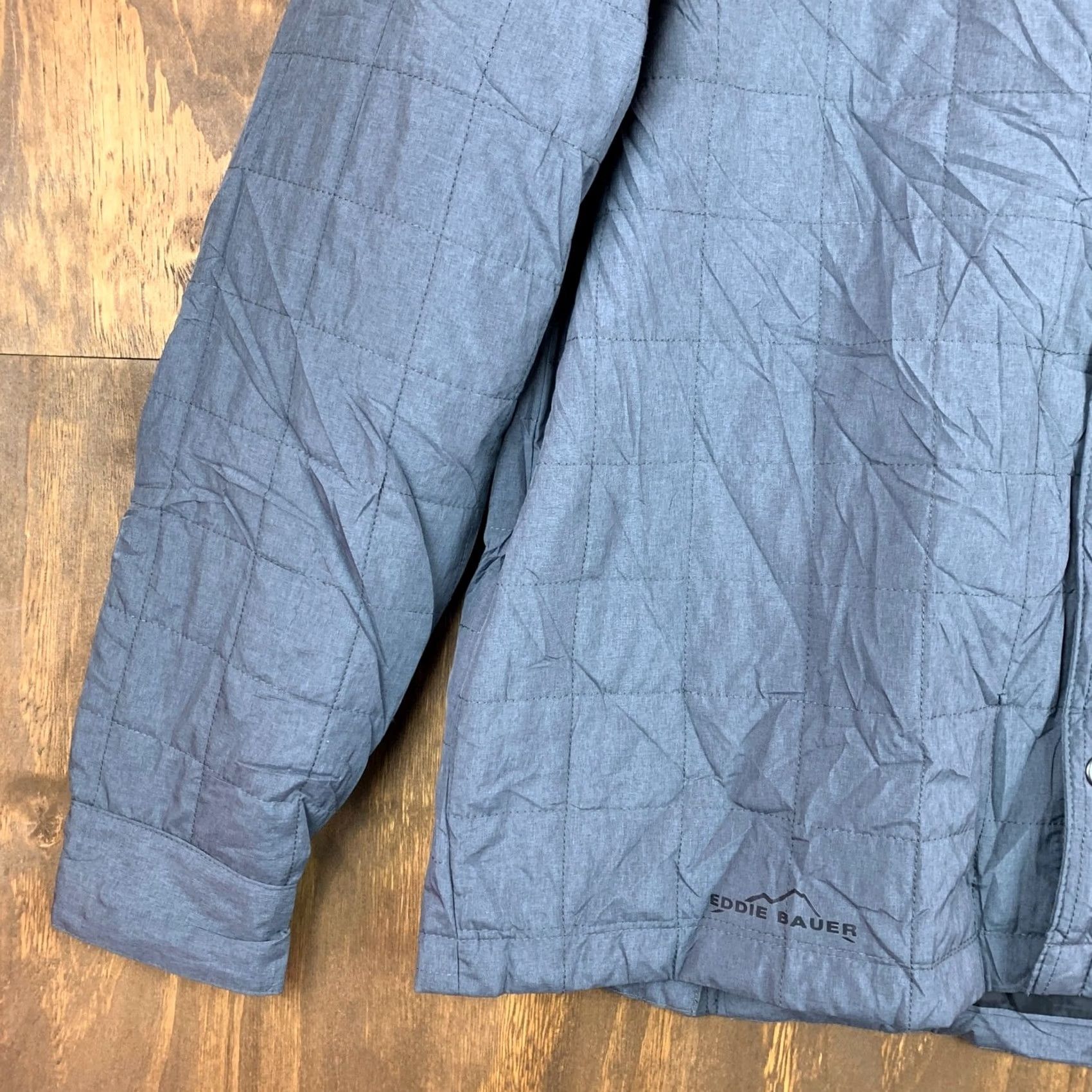 Eddie Bauer Eddie Bauer Shirt Mens L Gray Quilted Jac Mid Weight Insulated Snap Reds Size US L / EU 52-54 / 3 - 3 Thumbnail