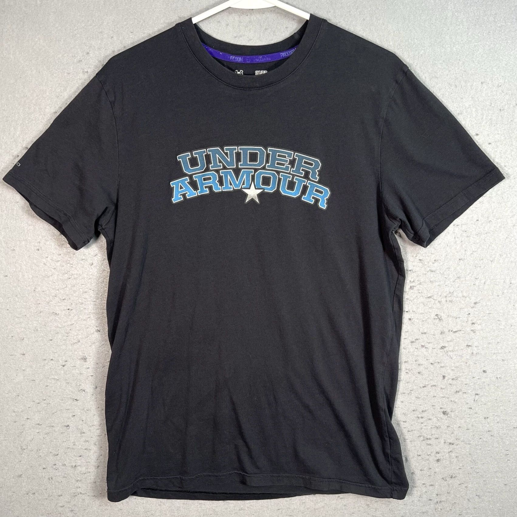 Under Armour VINTAGE Under Armour HeatGear Eagle T Shirt Adult Small Black Mens Size US S / EU 44-46 / 1 - 2 Thumbnail