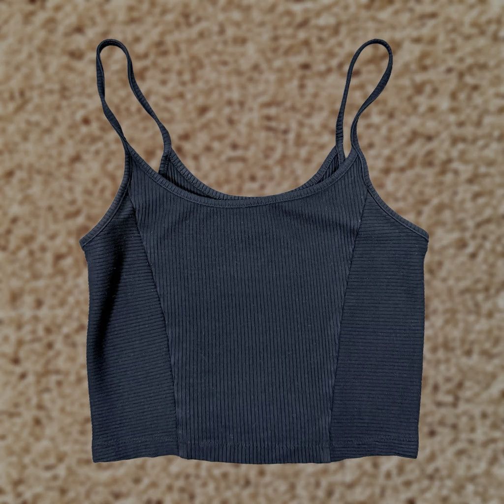 Victoria's Secret Victoria's Secret Tank Top M Black Casual Cropped Ribbed Womens Size M / US 6-8 / IT 42-44 - 1 Thumbnail