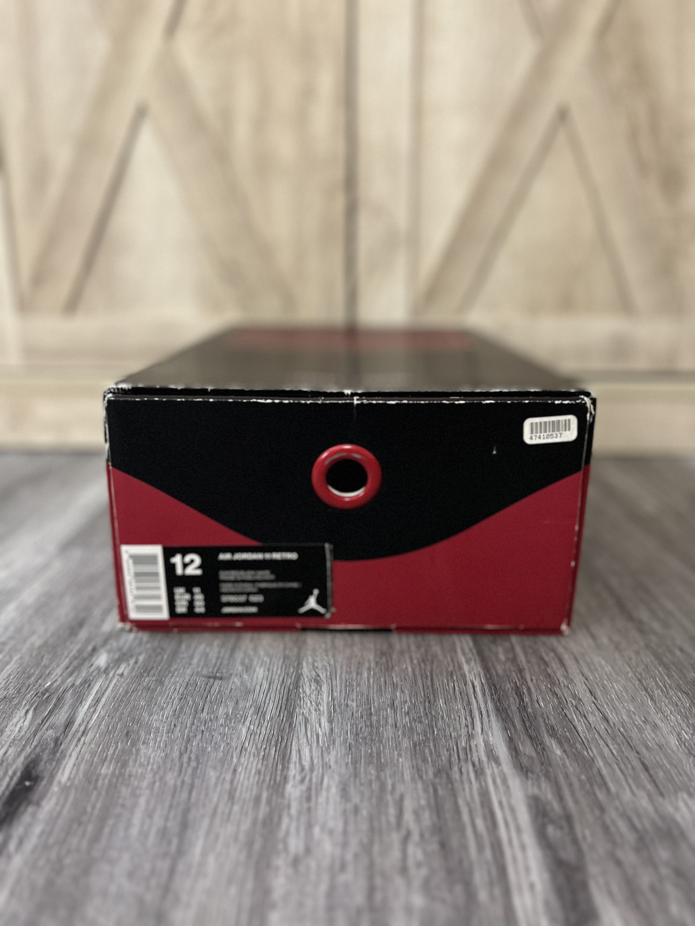 Nike Jordan 11 Retro Win Like 96 Size US 12 / EU 45 - 7 Thumbnail