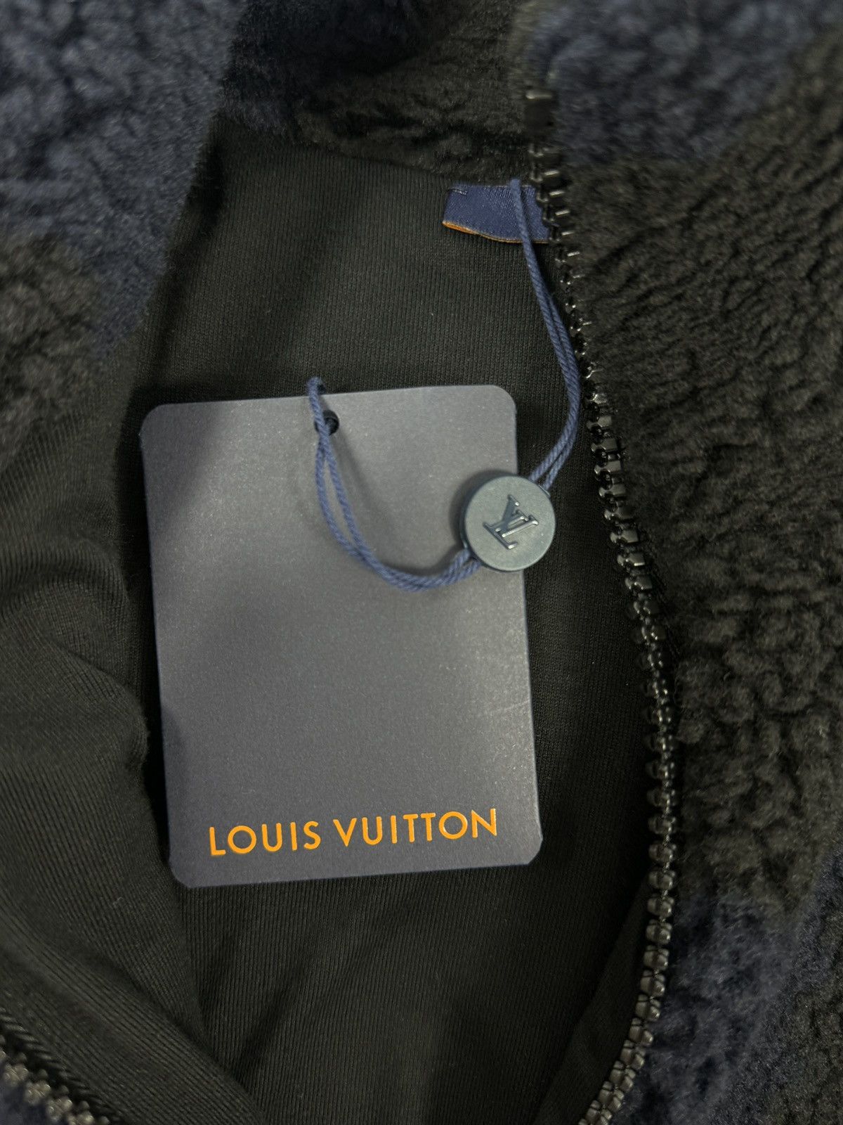 Louis Vuitton LV MADE PATCH DEMIER PRINT FLEECE JACKET 1A9M86 Size US M / EU 48-50 / 2 - 8 Thumbnail