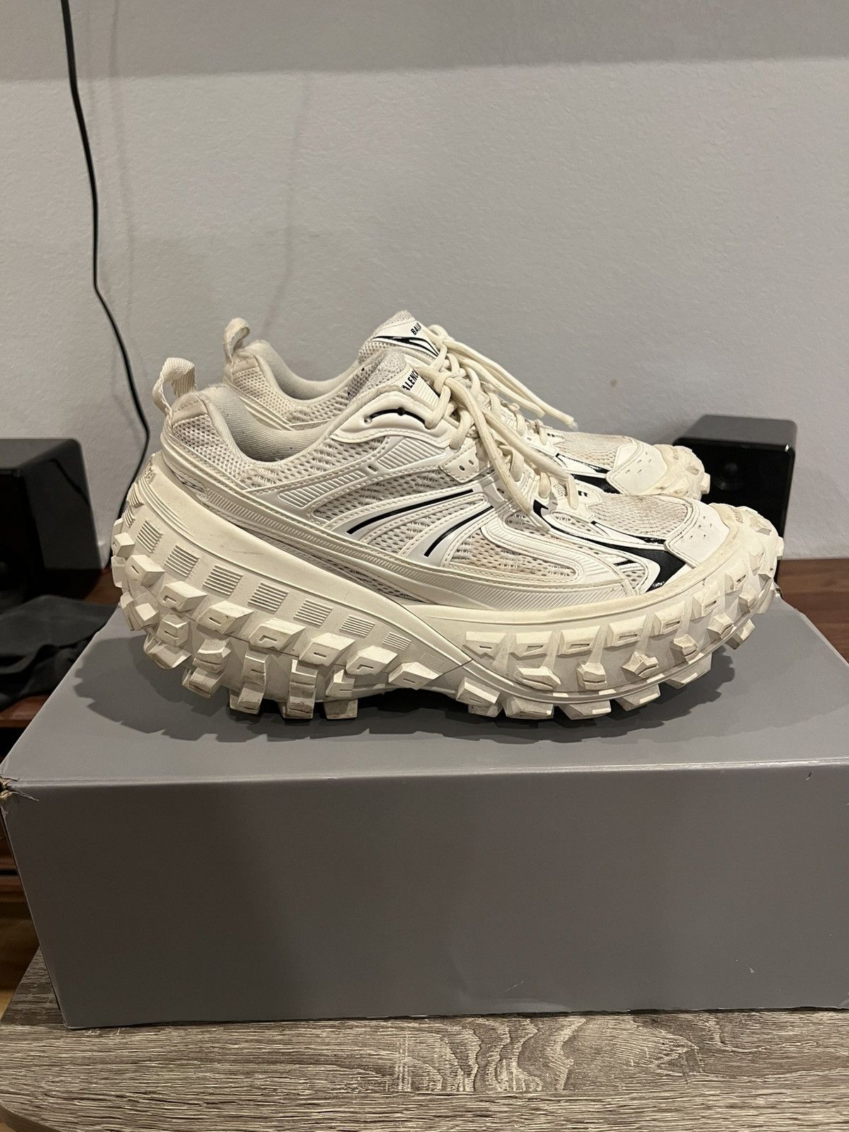 Balenciaga Defender Light Beige