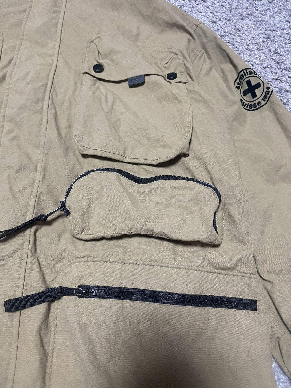 Strellson Strellson RARE Swiss protection multipocket parka size L Size US L / EU 52-54 / 3 - 8 Thumbnail