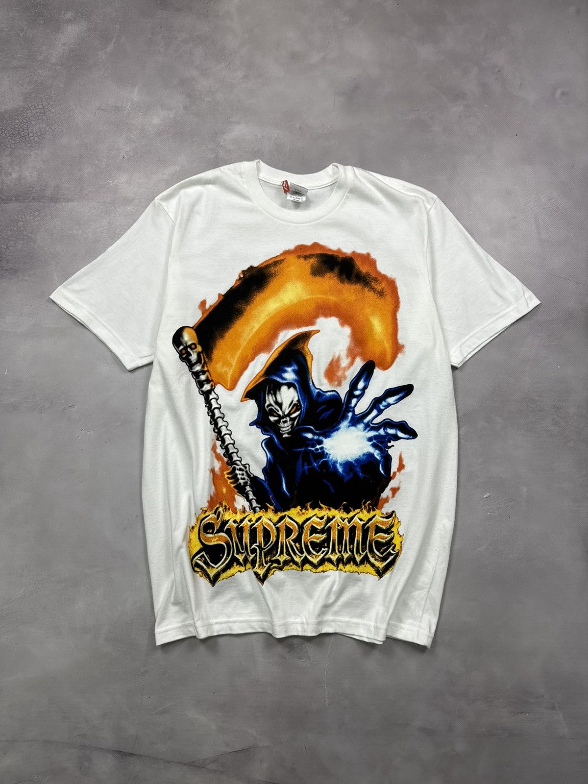 Supreme Ss26 Supreme Grim Reaper Tee Size US L / EU 52-54 / 3 - 1 Thumbnail