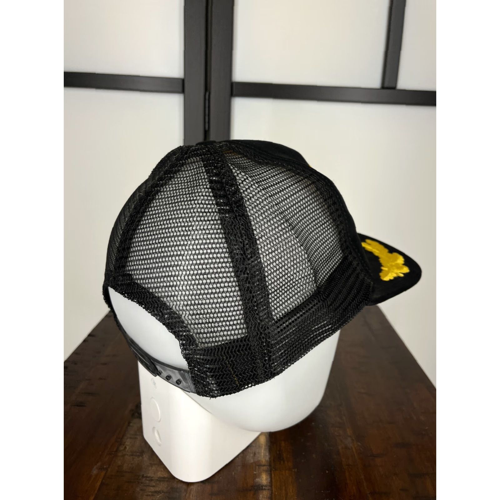 Disney VINTAGE National Rifle Association 1871 Hat Cap Snap Back Adult Black Scrambled Eggs Disney World USA 80s Micky Mouse Trucker Hat Mens Size ONE SIZE - 7 Thumbnail