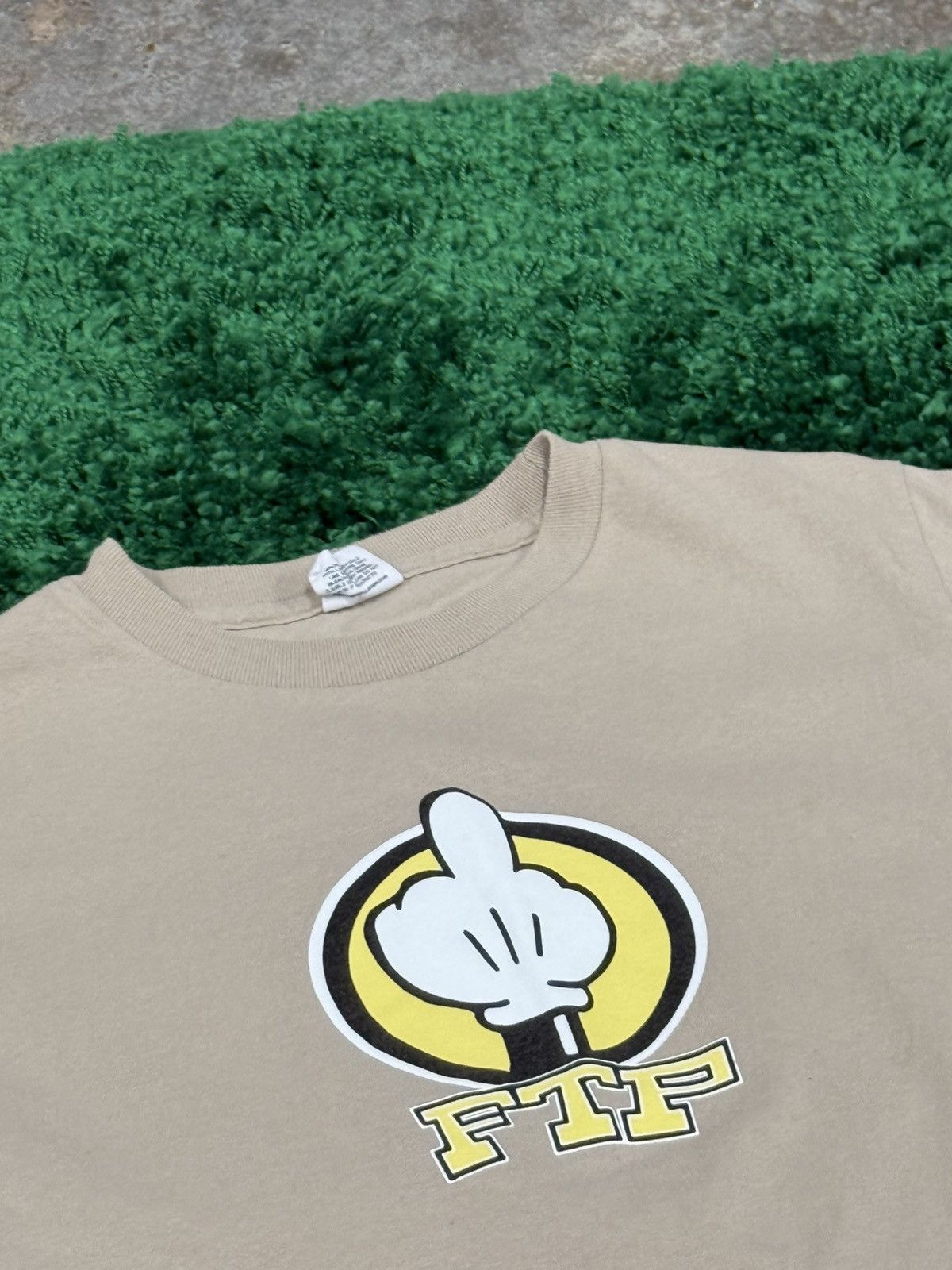 Fuck The Population Fuck The Population FTP Finger Tee Khaki Cartoon Small Size US S / EU 44-46 / 1 - 3 Thumbnail