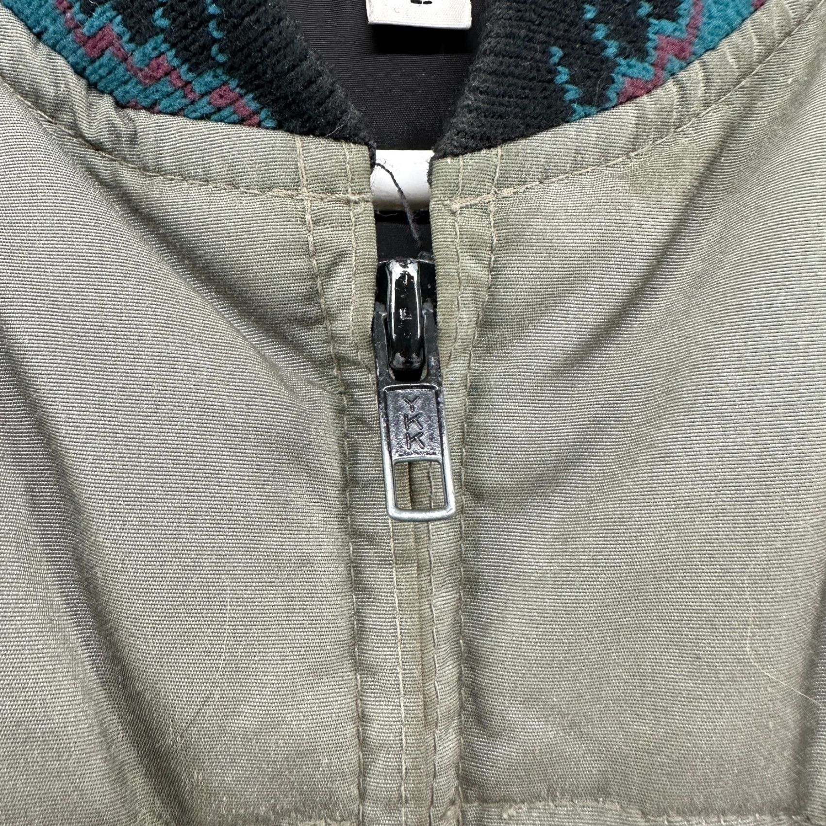 Vintage VINTAGE Comfy Jacket Mens L Grey Bomber Puffer Quilted Down Aztec Western 90s Size US L / EU 52-54 / 3 - 4 Thumbnail