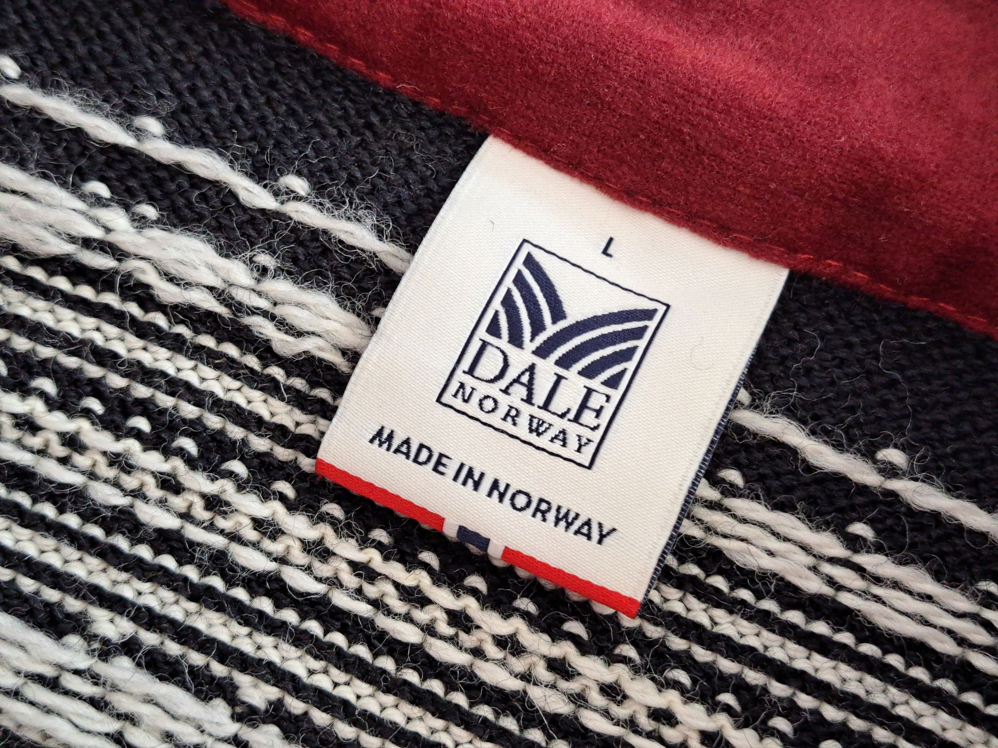 Dale Of Norway DALE OF NORWAY Valle wool cardigan/sweater/jacket. Size L Size L / US 10 / IT 46 - 12 Thumbnail