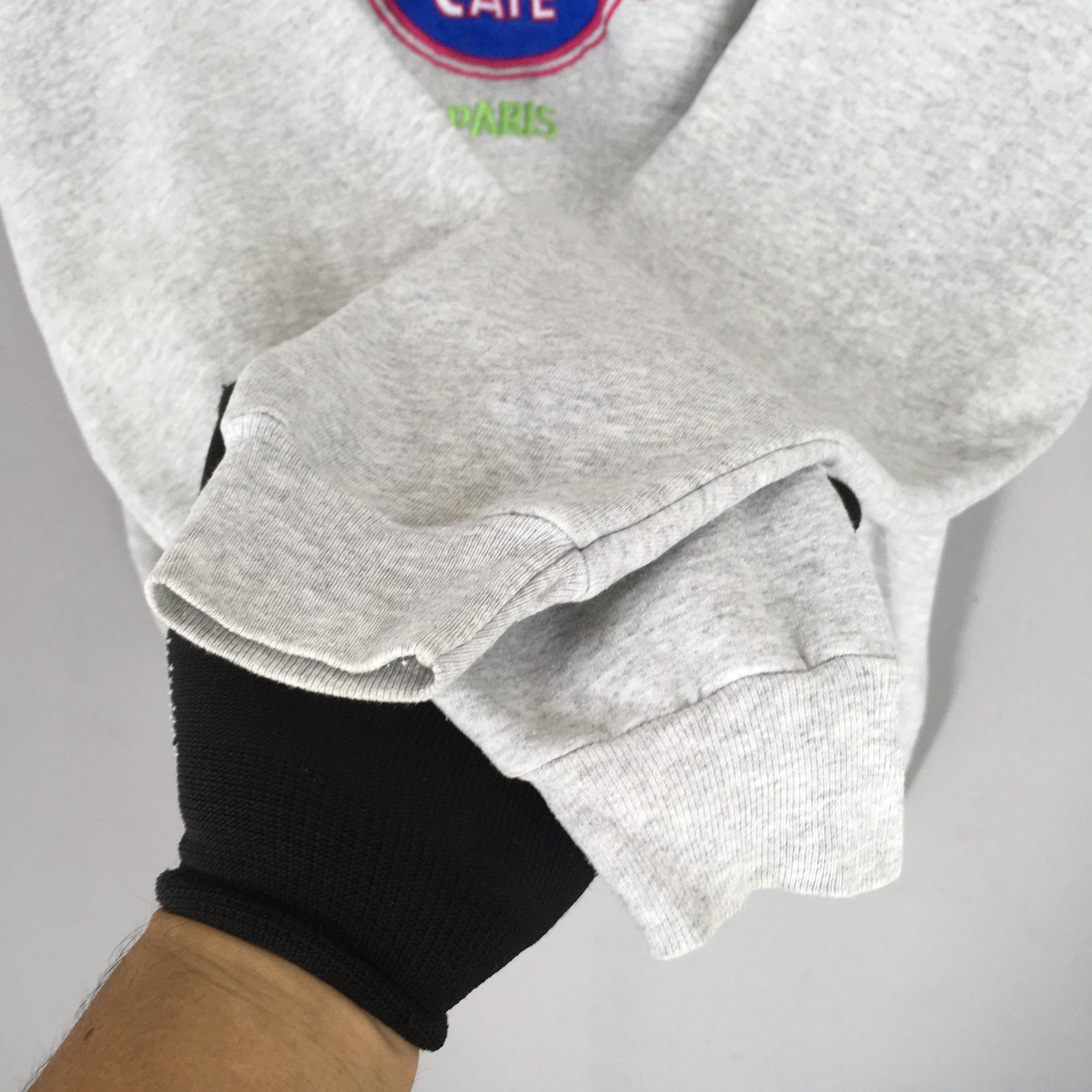Hard Rock Cafe Vintage Hard Rock Cafe Paris Embroidered Sweatshirt XLarge Size US XL / EU 56 / 4 - 4 Thumbnail