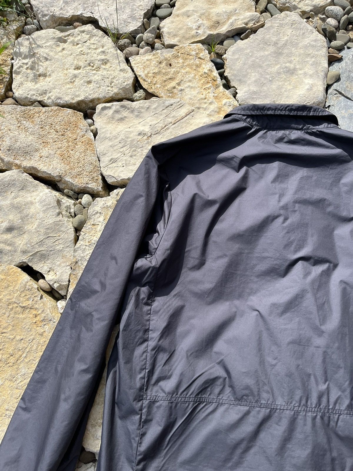 Nike Nike sb shield windbreaker jacket skateboard chest logo y2k Size US L / EU 52-54 / 3 - 16 Thumbnail