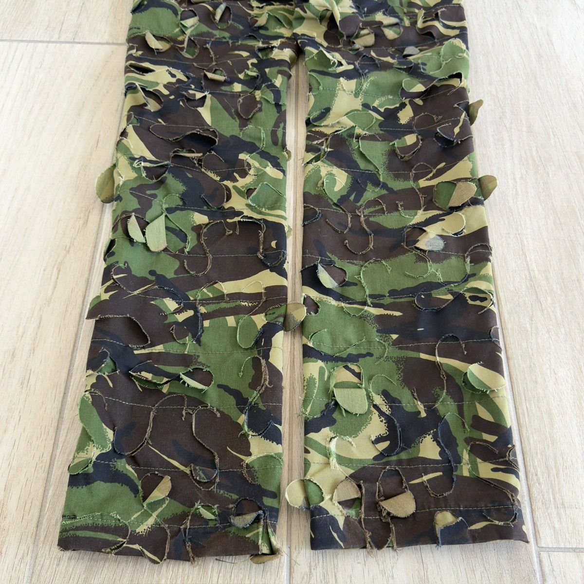Griffin Blade Cut Distressed British Camo Pants Size US 30 / EU 46 - 6 Thumbnail