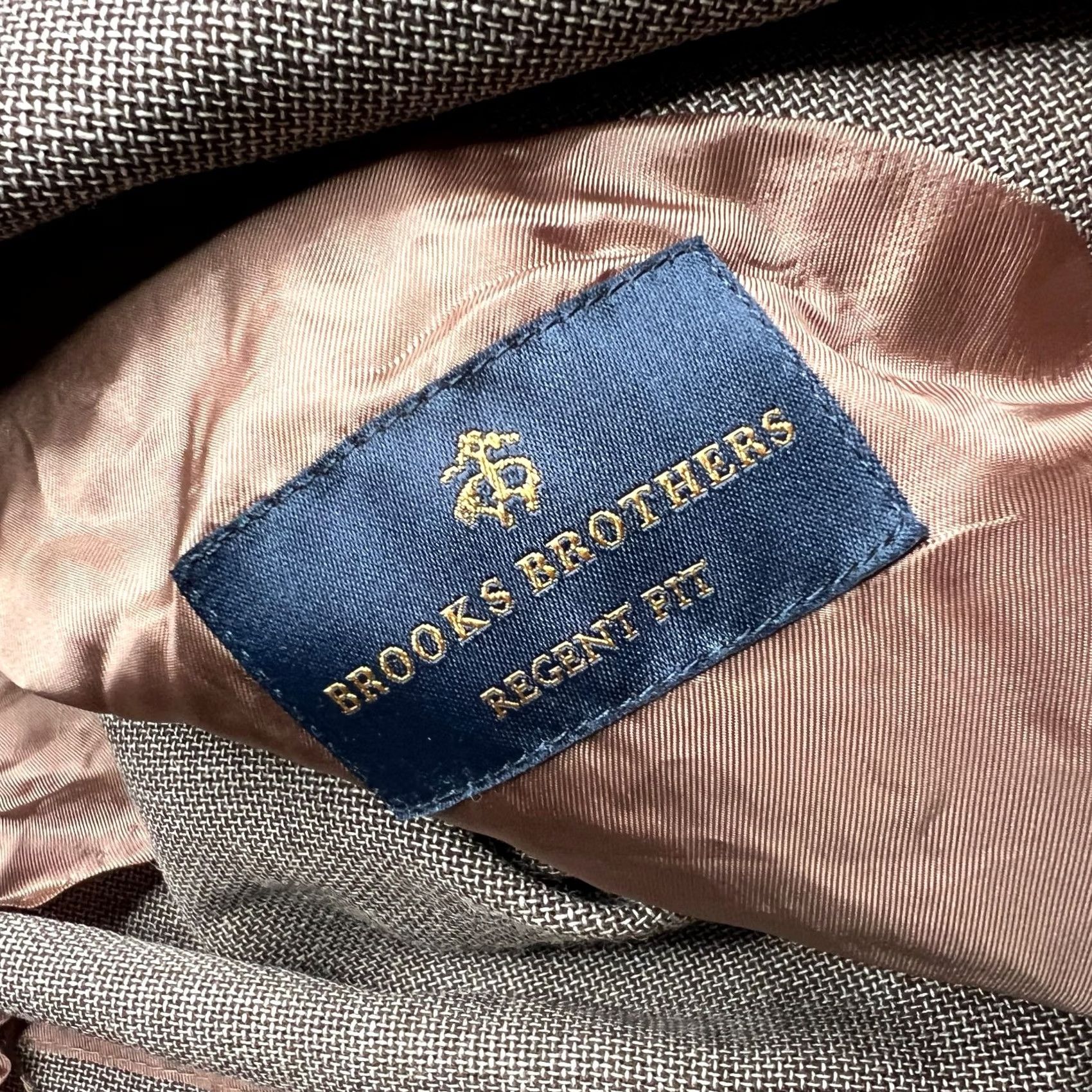 Brooks Brothers Brooks Brothers Regent Fit Blazer Sport Coat 42S Wool Brown Micro-Check Notch Lapel Two-Button Mens Jacket Size 42R - 6 Thumbnail