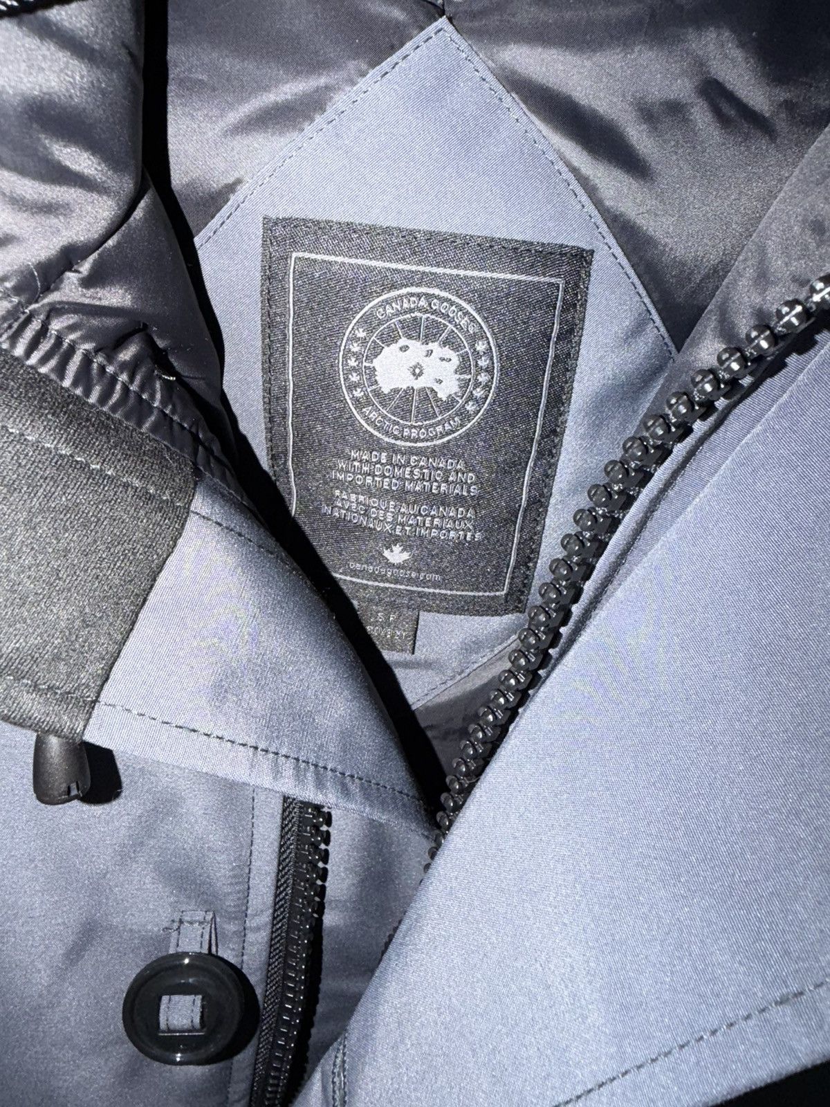 Canada Goose Canada Goose Men Chateau Parka Size US S / EU 44-46 / 1 - 6 Thumbnail
