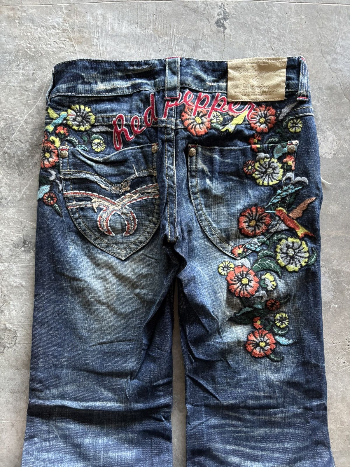 Hysteric Glamour RED PEPPER flare japanese denim floral patches low rise Size US 27 - 13 Thumbnail