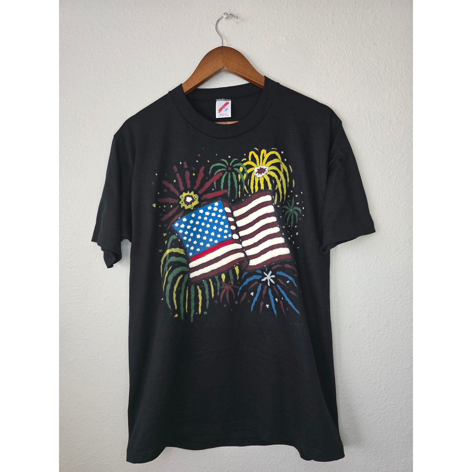 Jerzees × Vintage Vintage 4th of July Celebration Firework Patriotic L Shirt Size US L / EU 52-54 / 3 - 1 Thumbnail