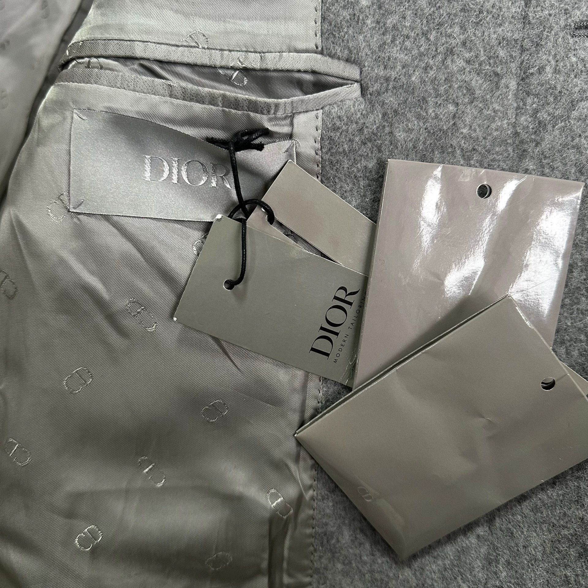 Dior Dior Man Gray Crystal Collar Overcoat Size US L / EU 52-54 / 3 - 5 Thumbnail