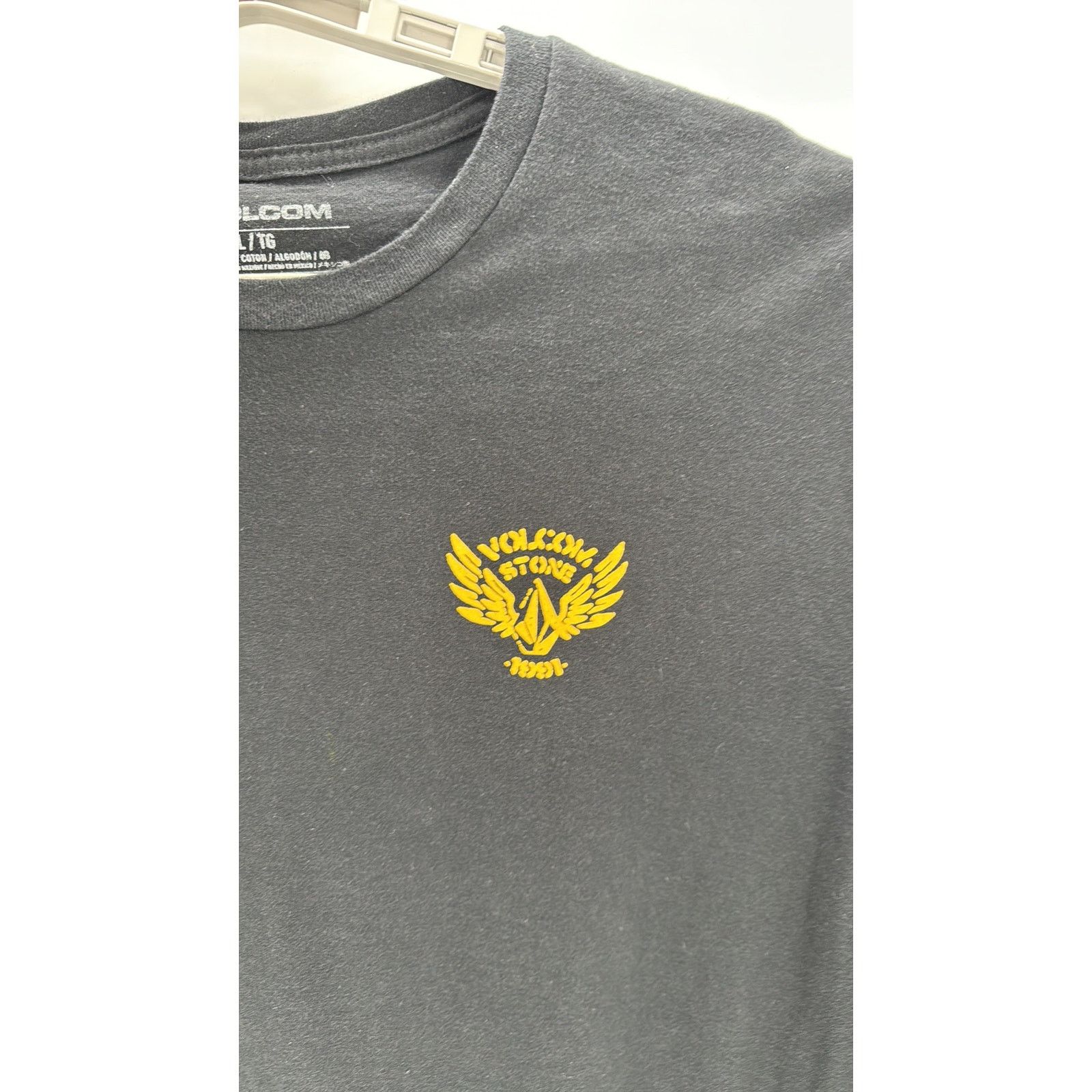 Volcom Volcom graphic front back long sleeve T shirt sz xl cotton Size US XL / EU 56 / 4 - 4 Thumbnail