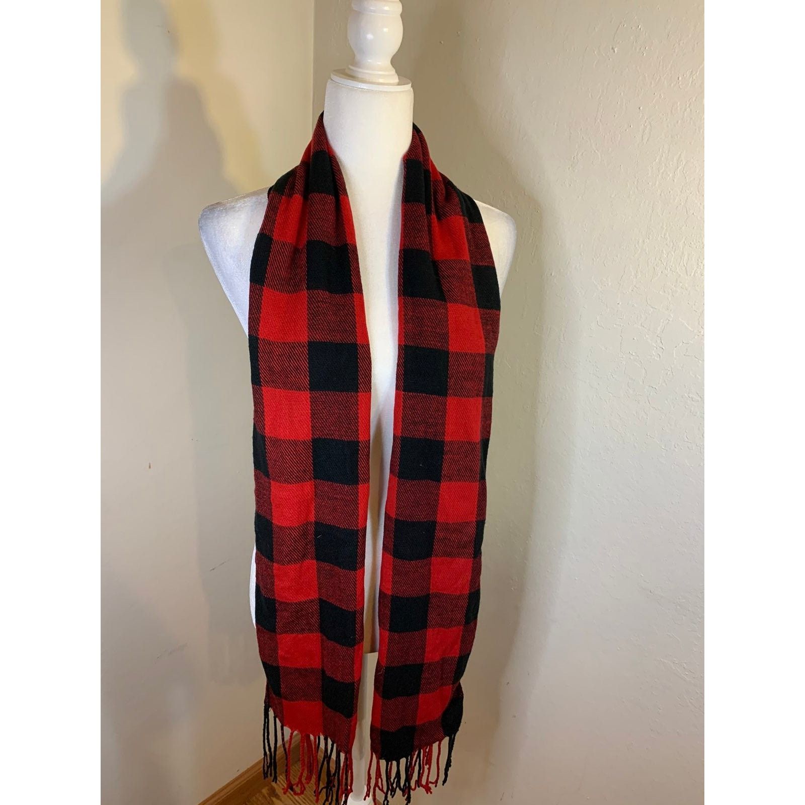 Other Womens Scarf Red Black Plaid Winter Scarf Size ONE SIZE - 5 Thumbnail