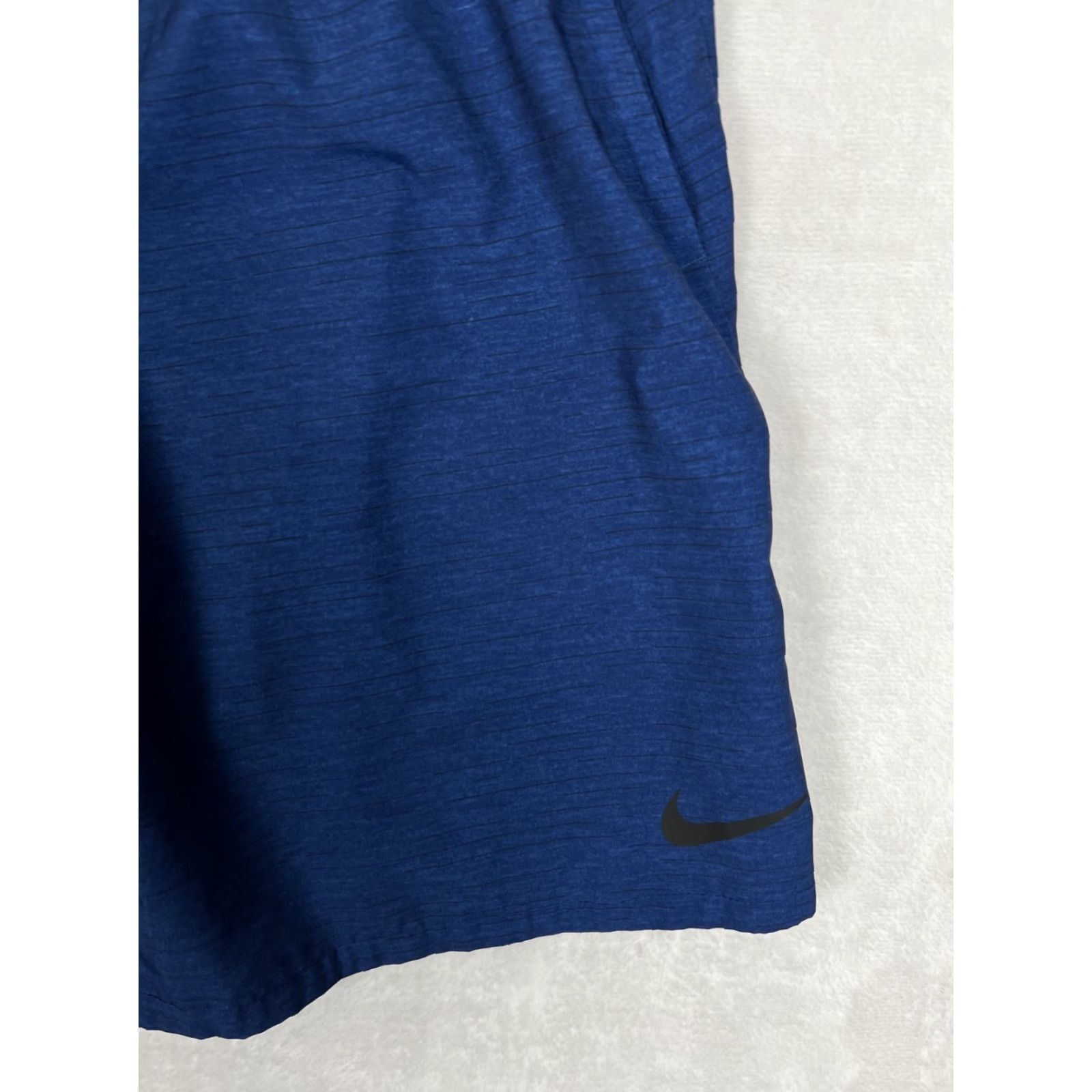Nike VINTAGE Nike Athletic Shorts Men Large Black 90s Sports Activewear Gym Running Cross Training Size US 31 - 2 Thumbnail