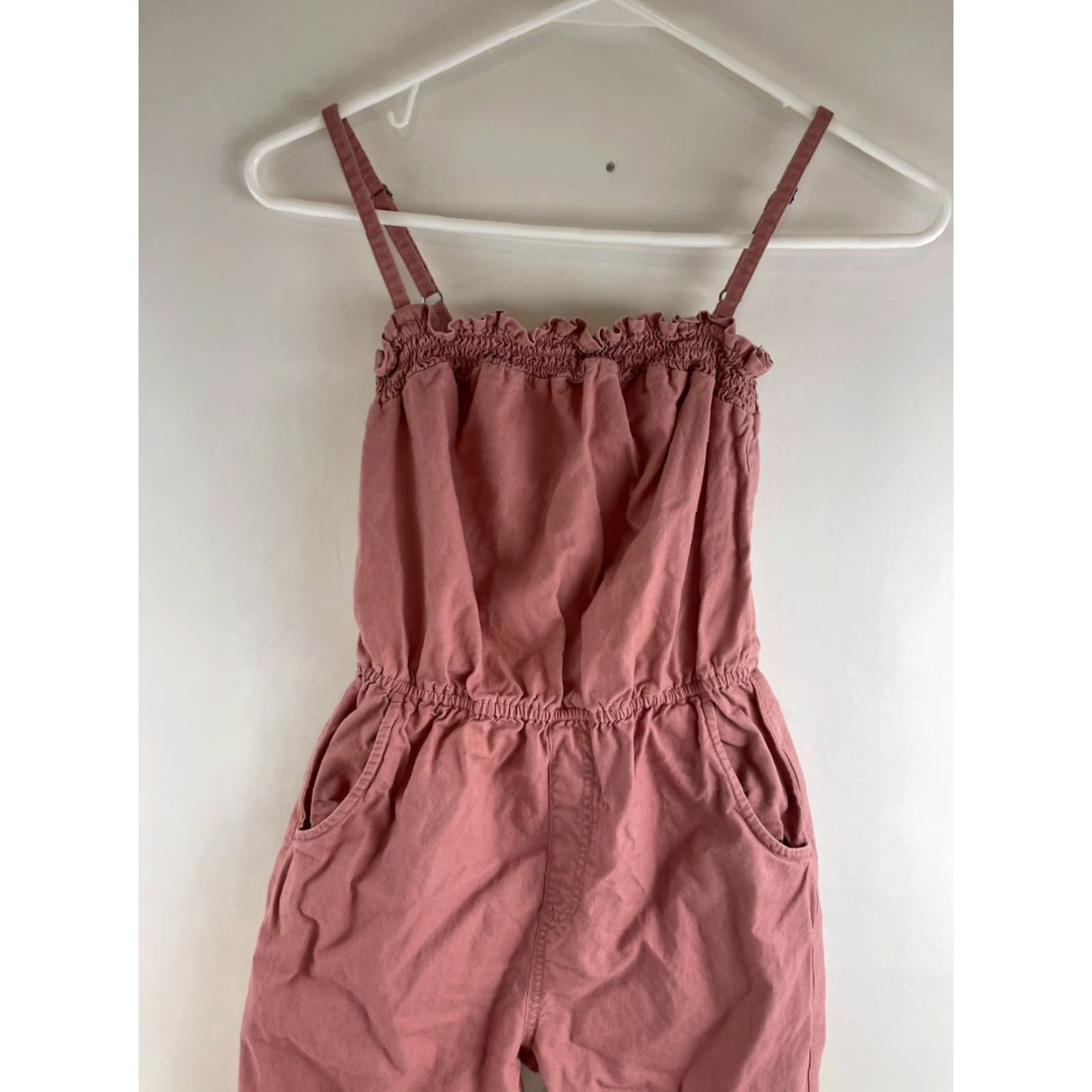 Abercrombie & Fitch Abercrombie & Fitch Jumpsuit Women Size 13/14 Pink Sleeveless One-Piece Casual Modern Size 34" / US 12 / IT 48 - 3 Thumbnail