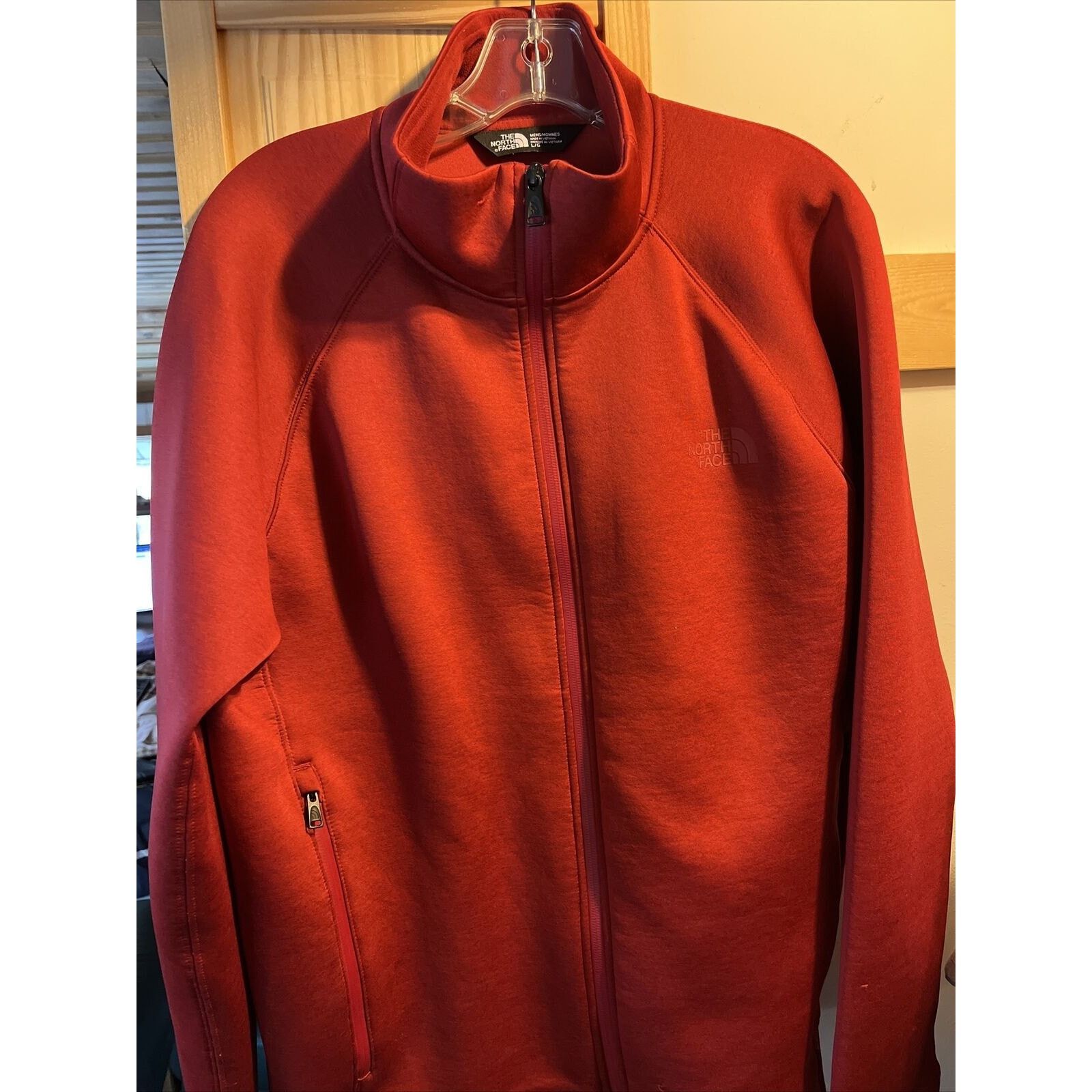 The North Face The North Face Mens L Red Long Sleeve Polyester Blend Jacket Size US L / EU 52-54 / 3 - 2 Thumbnail