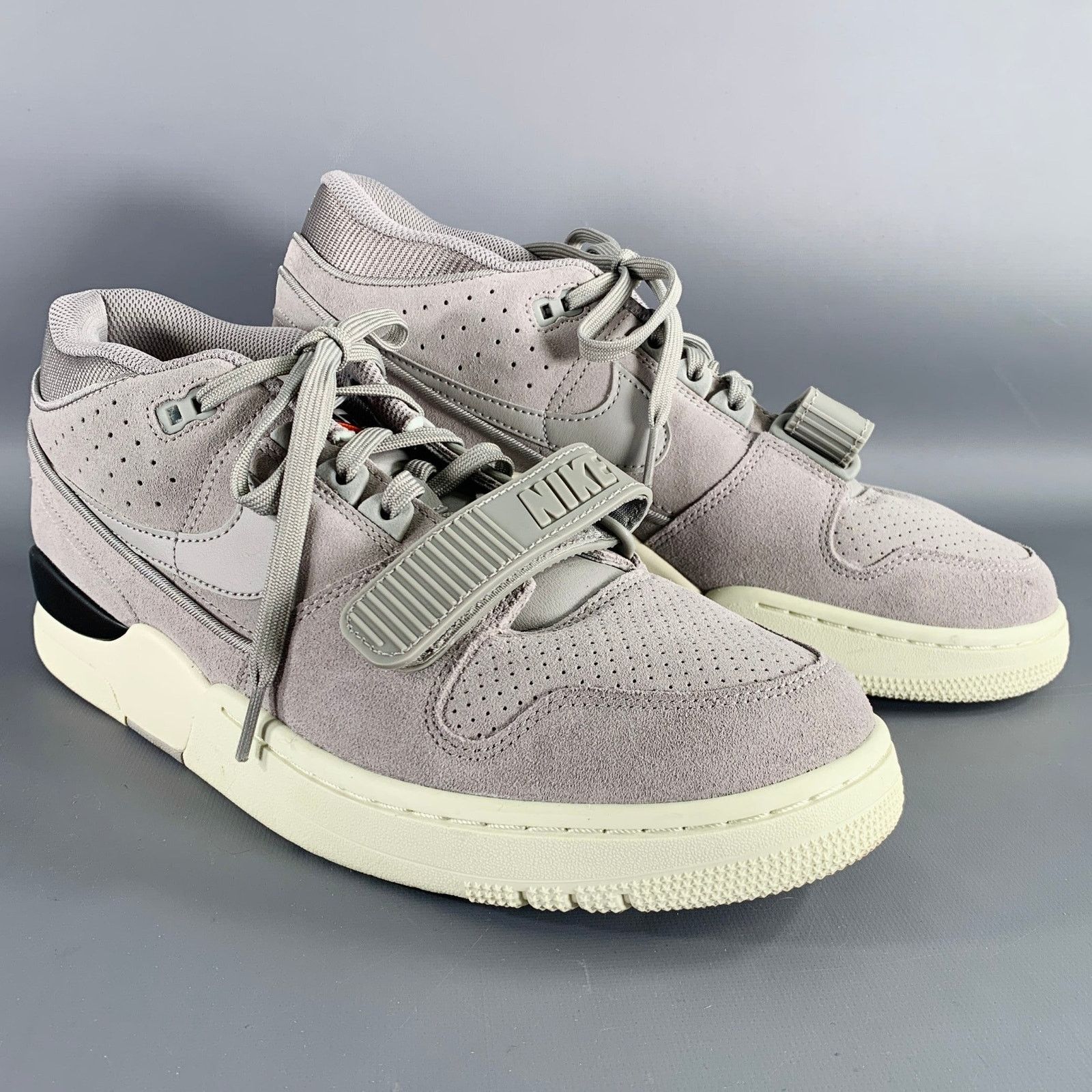 Nike NIKE Size 12 Alpha Force 88 Grey Suede Rubber Sole Sneakers Size US 12 / EU 45 - 1 Thumbnail