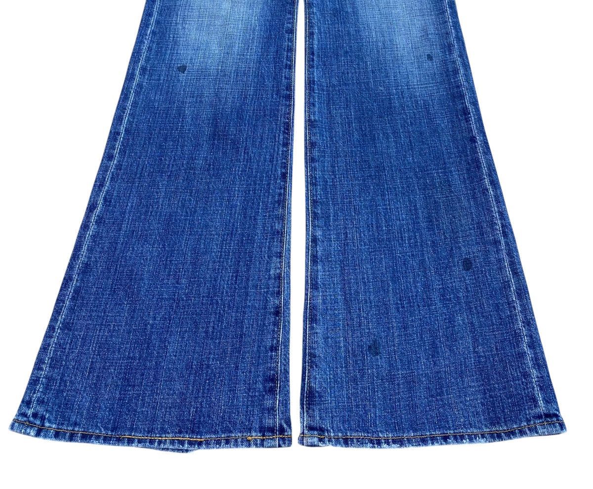 Japanese Brand Japanese Brand Faded Blue Wash Ripped Style Boot Cut Jeans Size US 31 - 5 Thumbnail