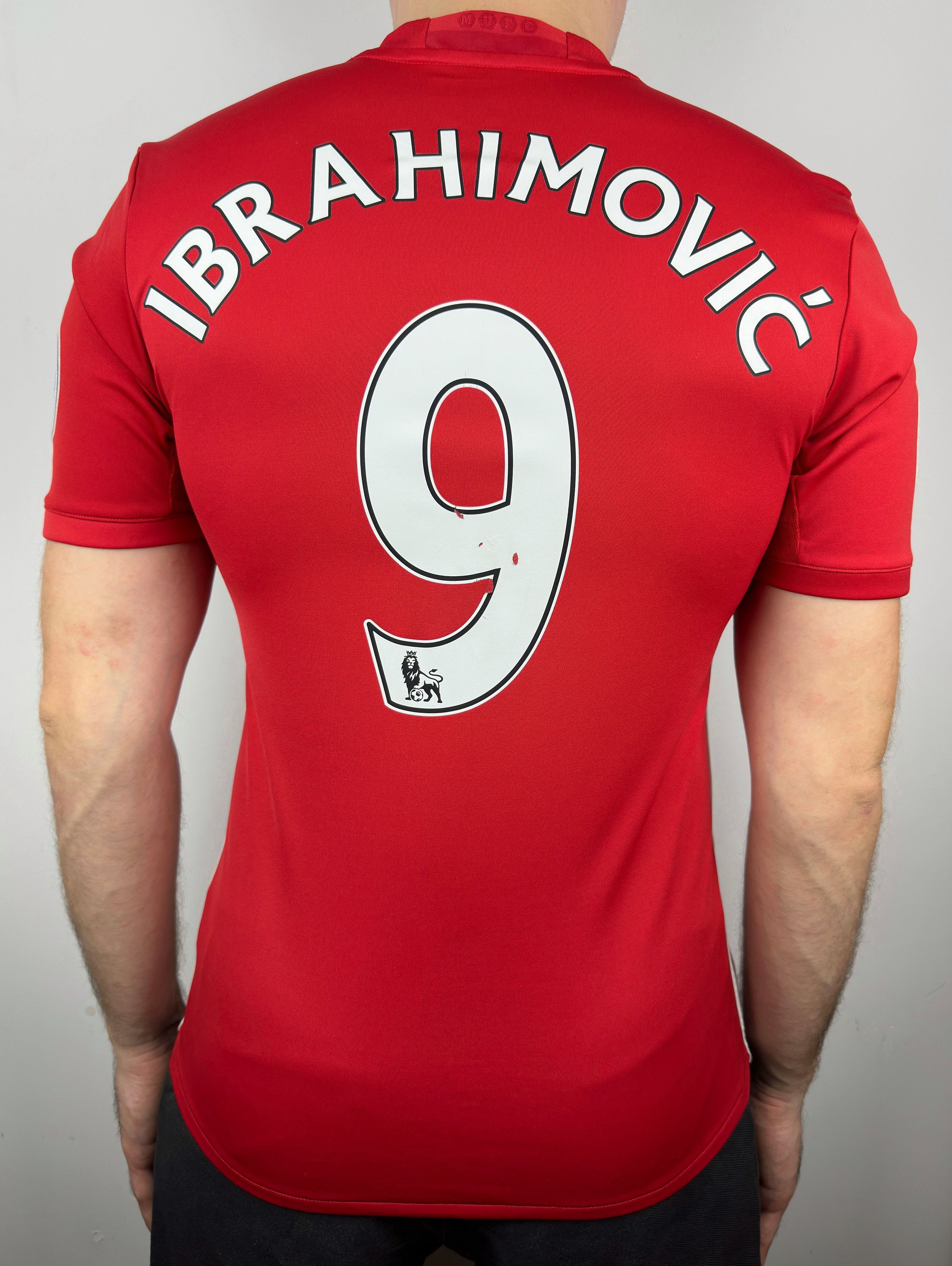 Adidas Ibrahimovic Manchester United Soccer Jersey Football Shirt Size US S / EU 44-46 / 1 - 18 Thumbnail